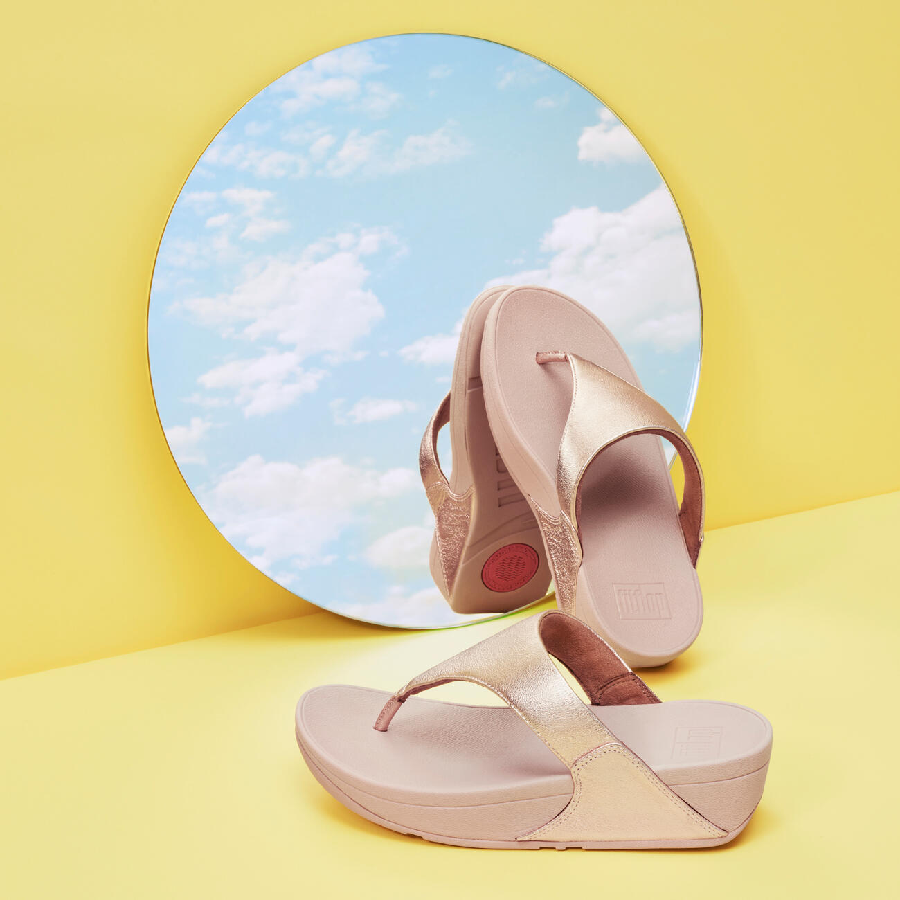 FITFLOP Lulu Lederen Teenslipper - Microwobbleboard-zool technologie  ROS 42 4/7
