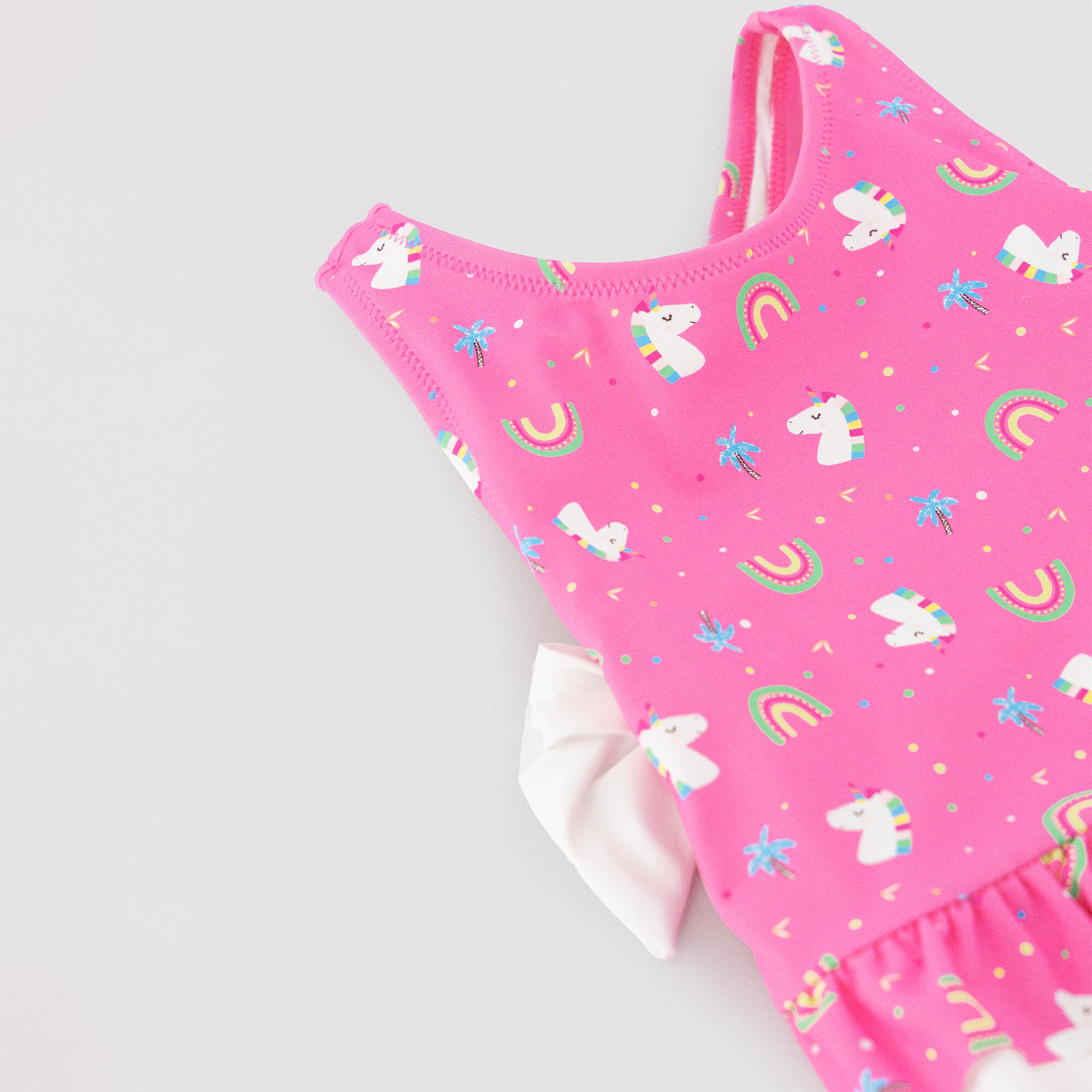 Maillot de bain bébé fille avec volants et nœuds, imprimé licorne 2/3