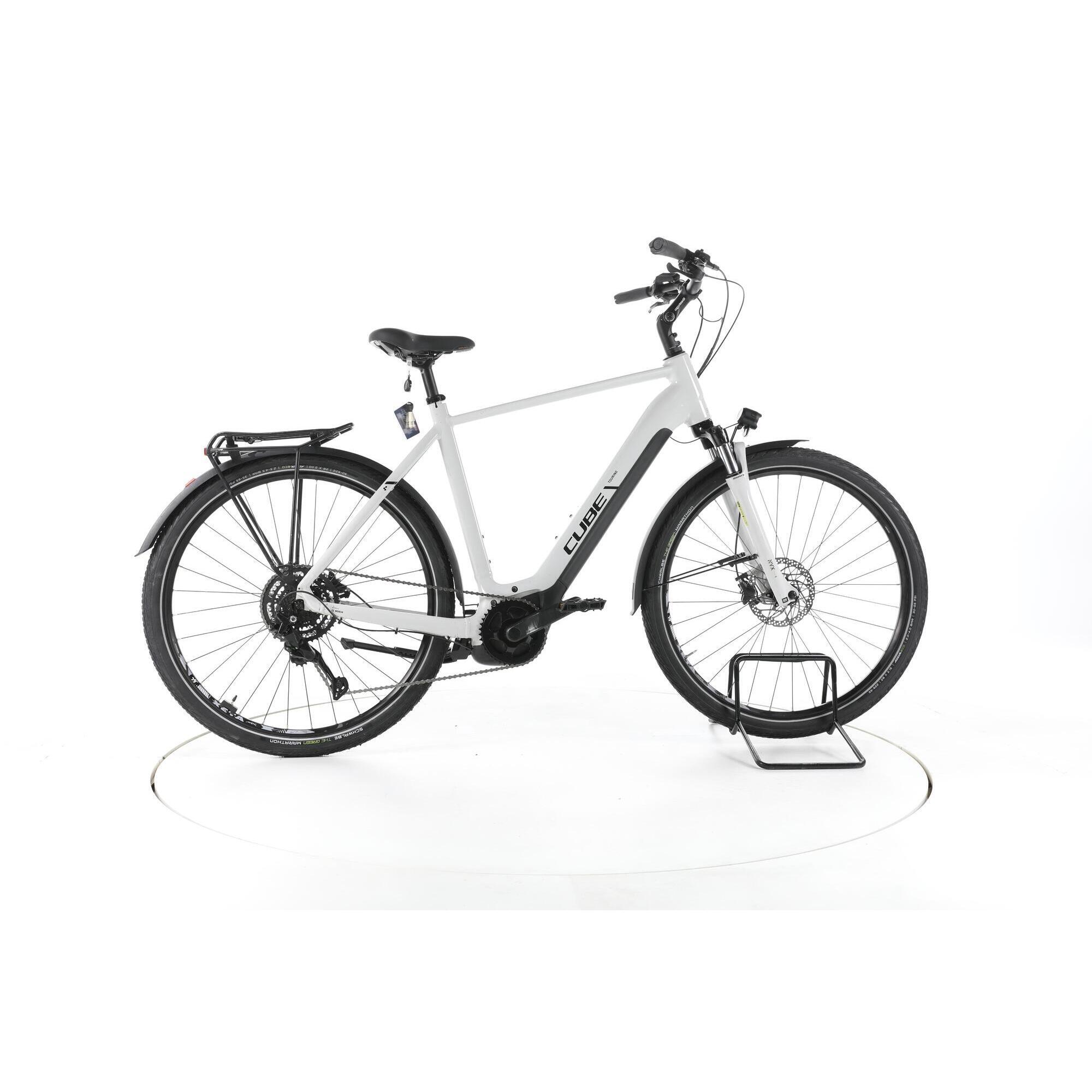 CUBE 2ND LIFE - Kolo Cube Touring Hybrid ONE - Dobrý stav