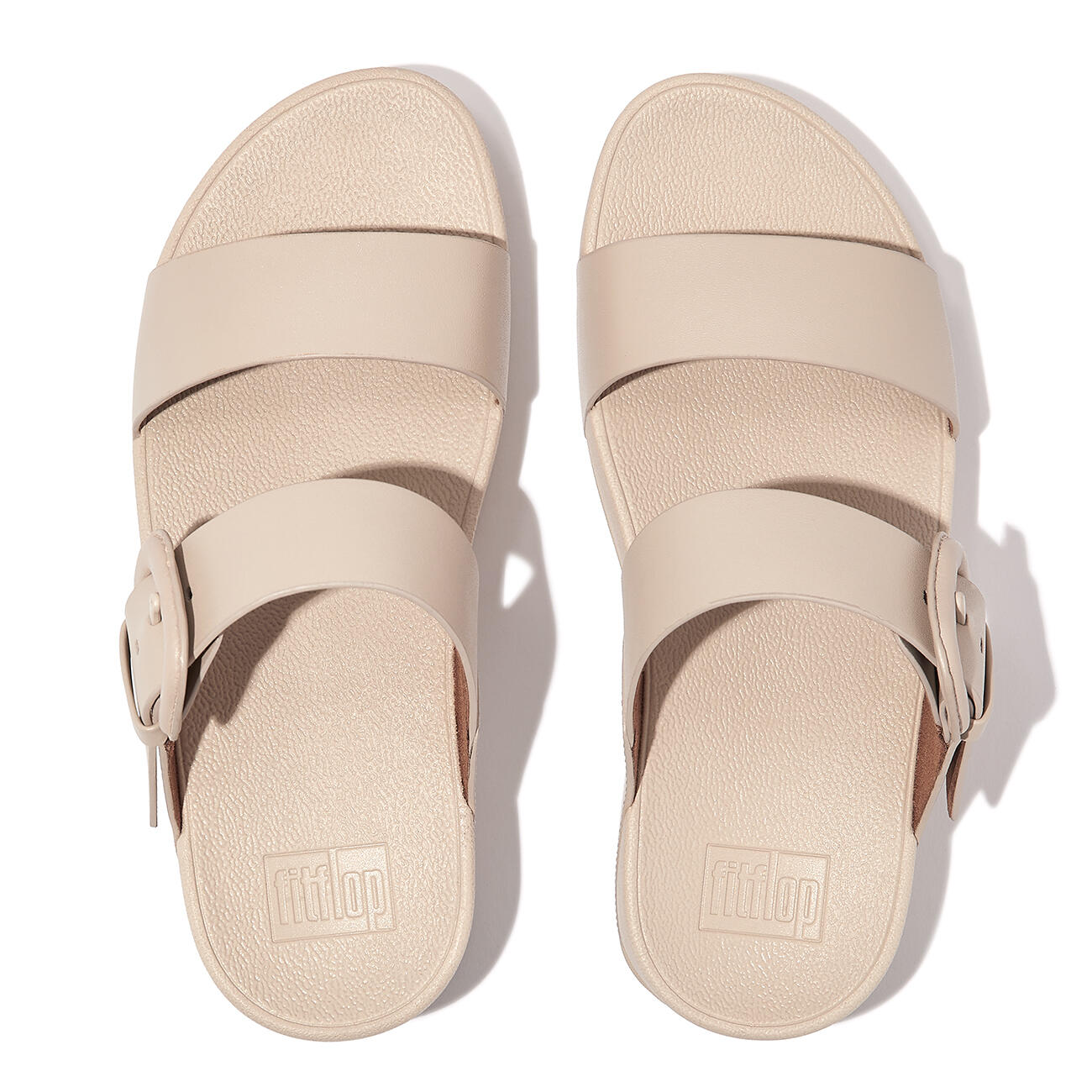 FITFLOP FitFlop Lulu Covered-Buckle Raw-Edge Leather Slides  STEENBEIGE 42 5/7