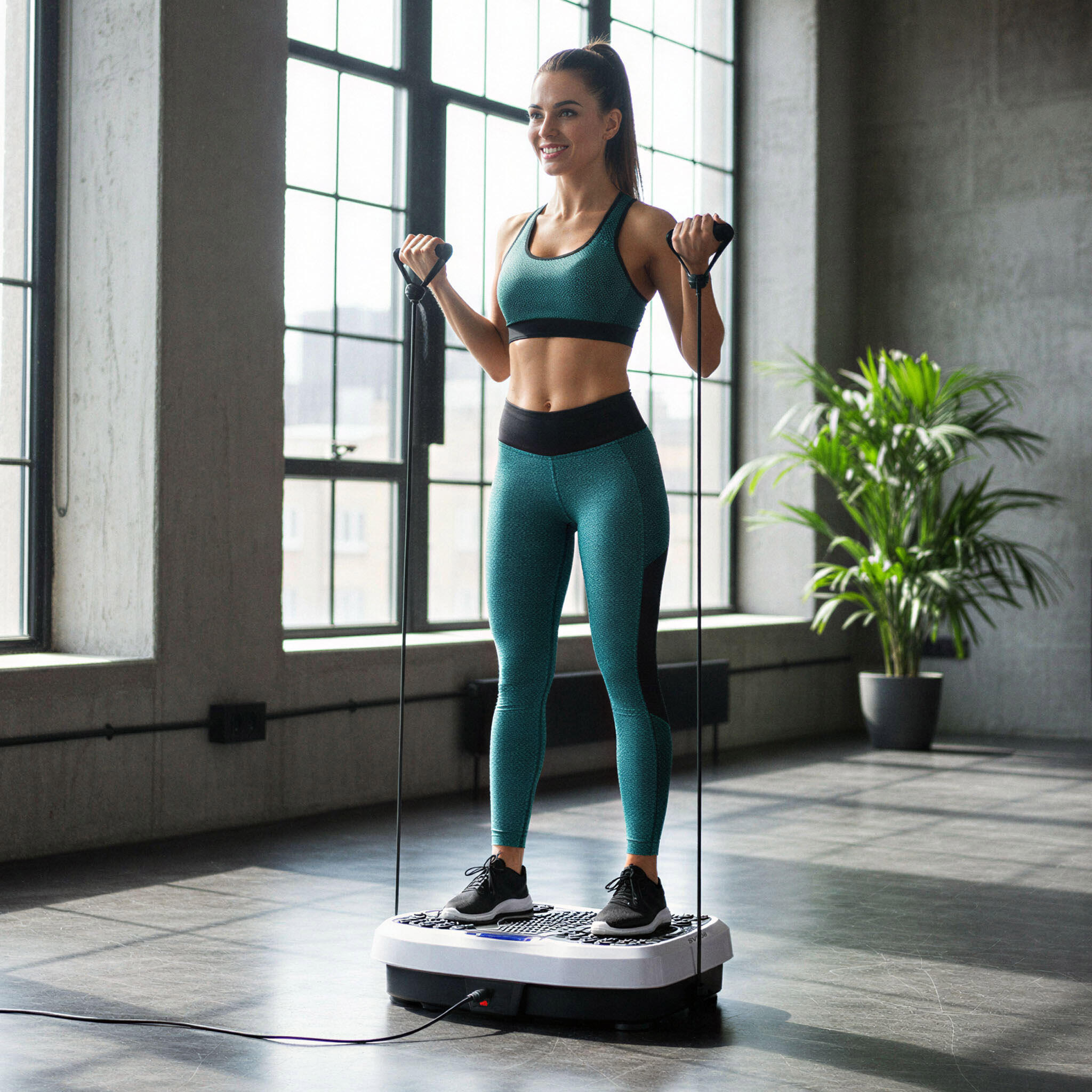 Vibrační plošina ONE Fitness SVP08 2/7