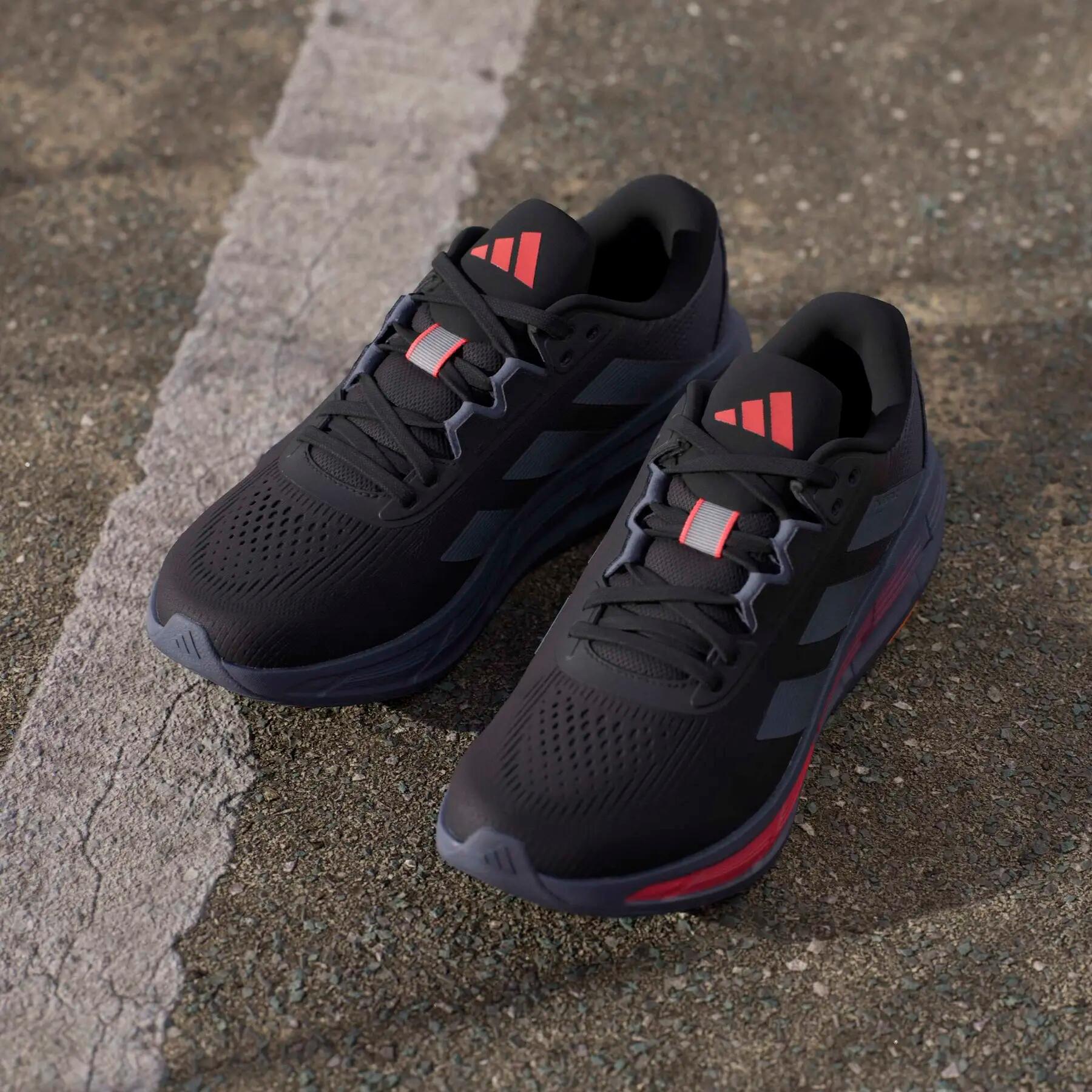 Chaussures de running adidas Questar 3 6/7