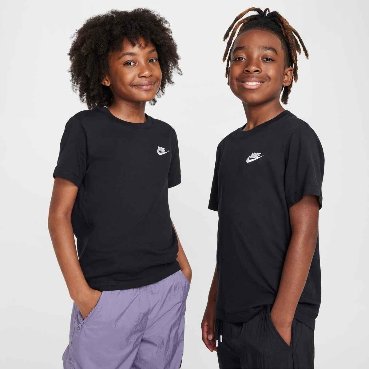 T-Shirt Enfants Nike Sportswear noir 3/4