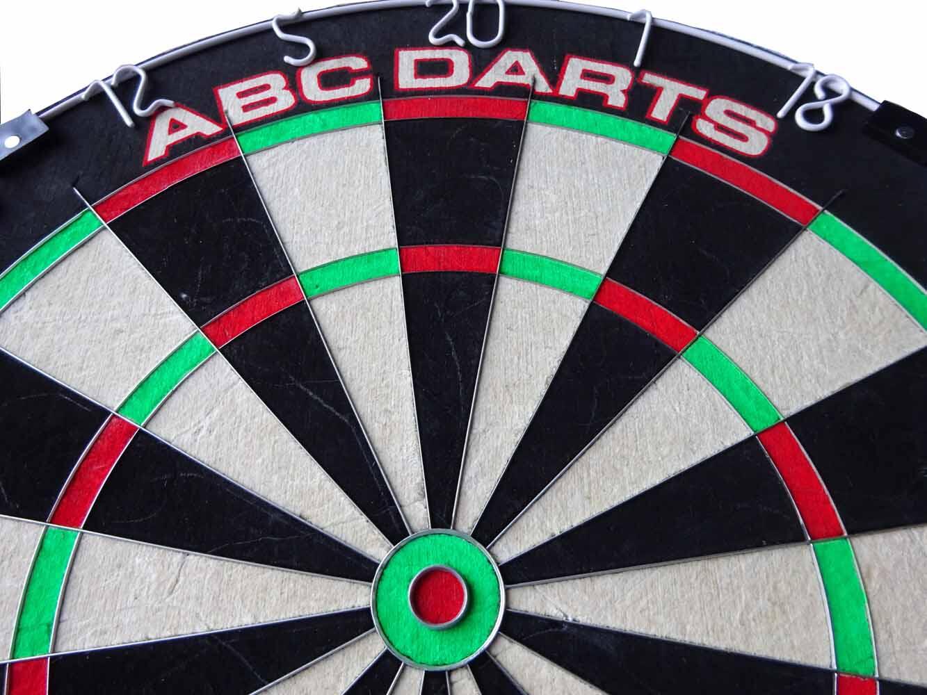 ABC Darts - Dartbord HQ Pro Edition + 2 Sets Black Brass 23 gram Dartpijlen 5/5