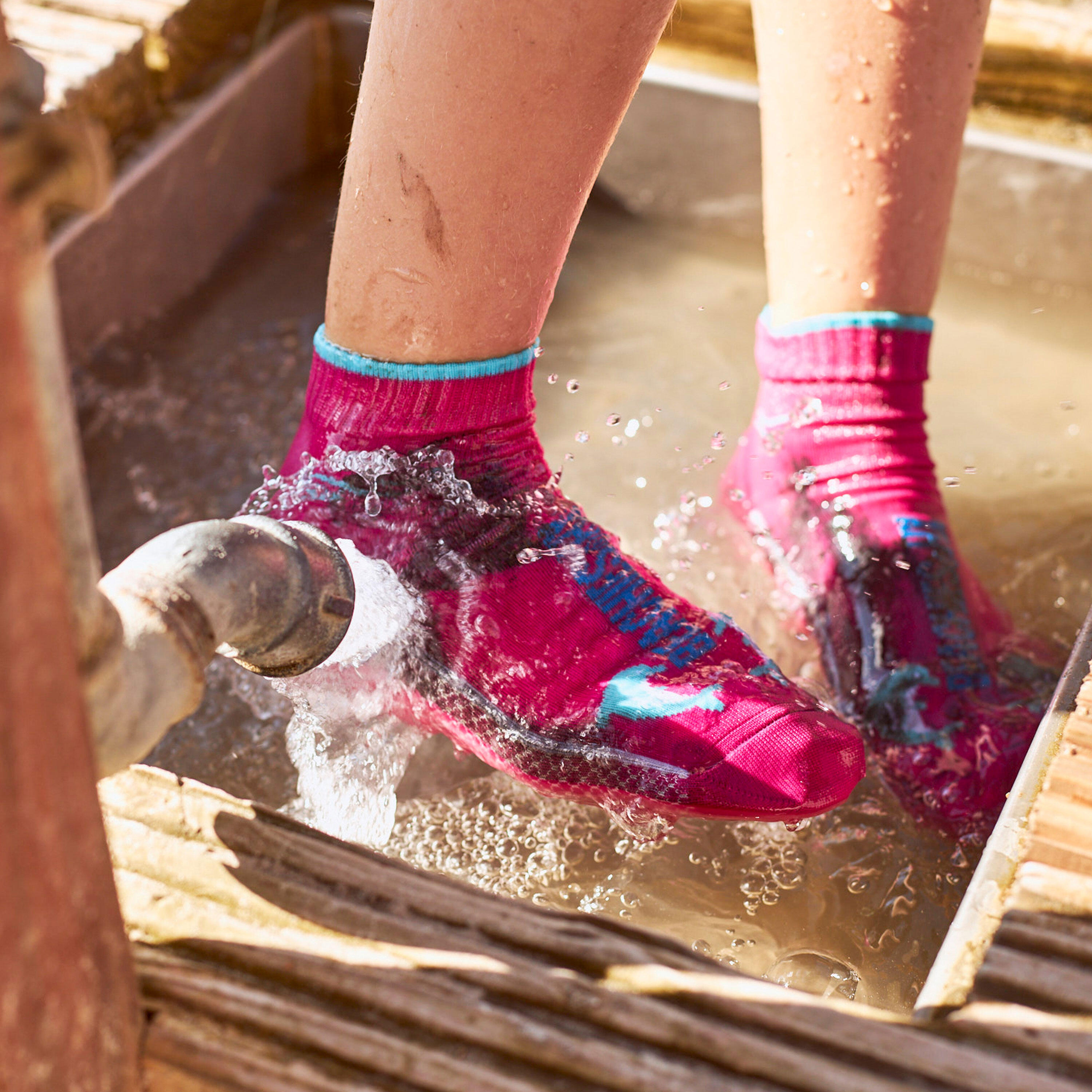 Wattsocken, Strandsocken, Schwimmsocken, Aquasocken - Robbe pink - Kinder 4/6