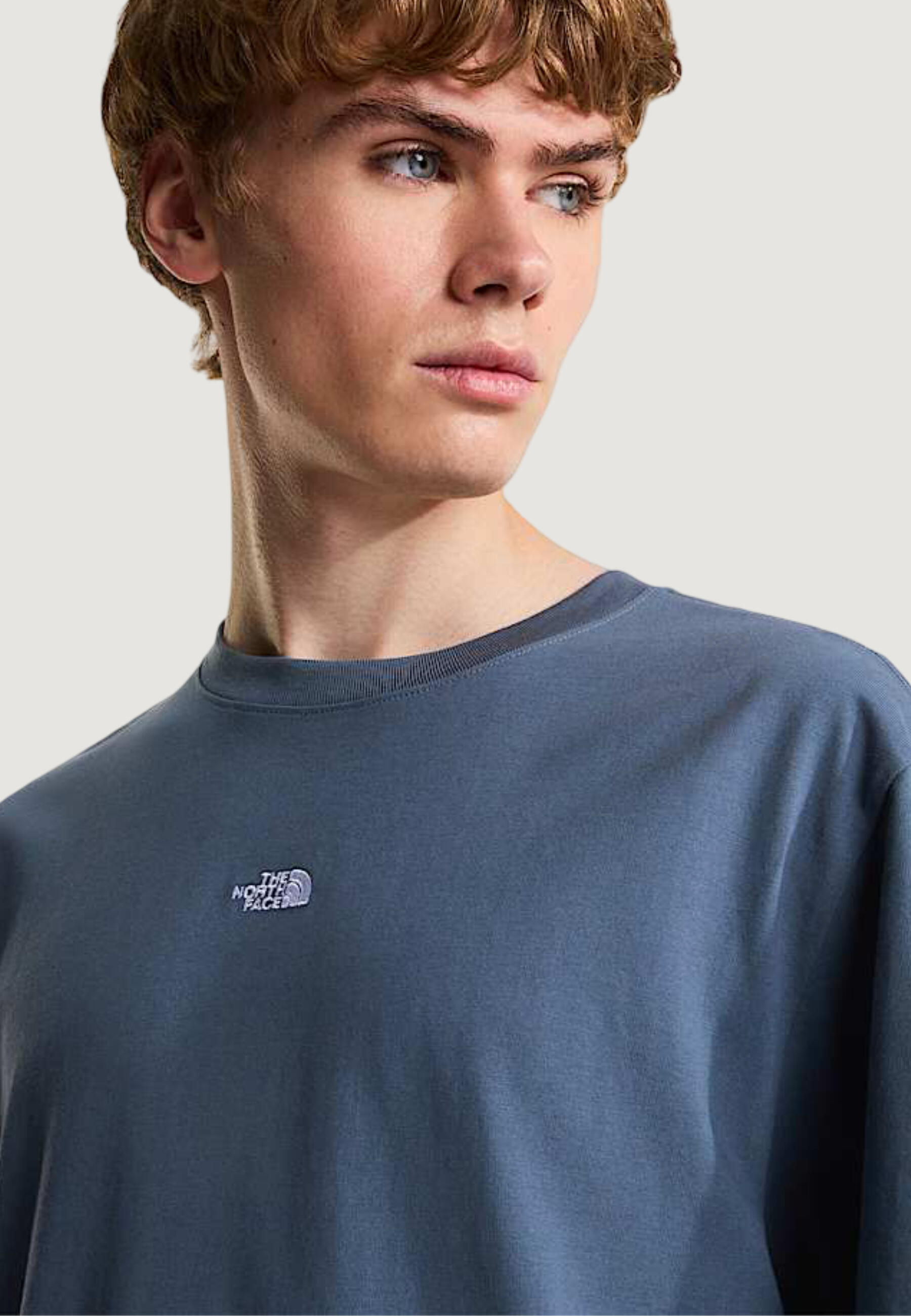 T-shirt maniche corte Uomo M ESSENTIAL CENTER LOGO RELAXED SHORT SL Grigio 4/5
