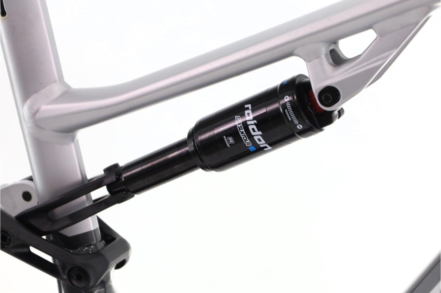 Refurbished E-MTB Fully ·  eASX Universal · Sehr guter Zustand 7/8