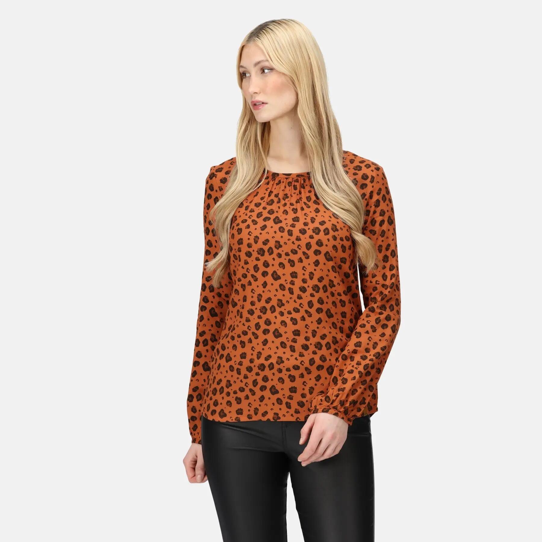 Blusa imprimida de manga larga para mujer Regatta Hadria 2/5