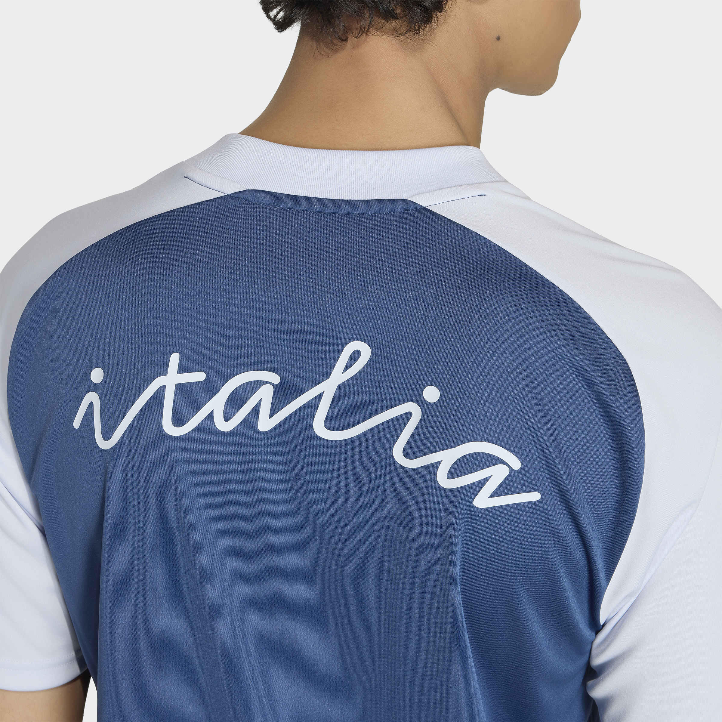 Italien 26 Pre-Match Auswärtstrikot 5/7