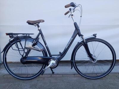 Tweedehands gazelle orange c7+, zwart