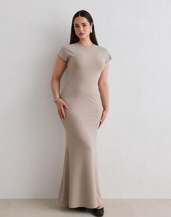 Femme Robe Maxi Coupe Sirène Mancherons Beige Foncé