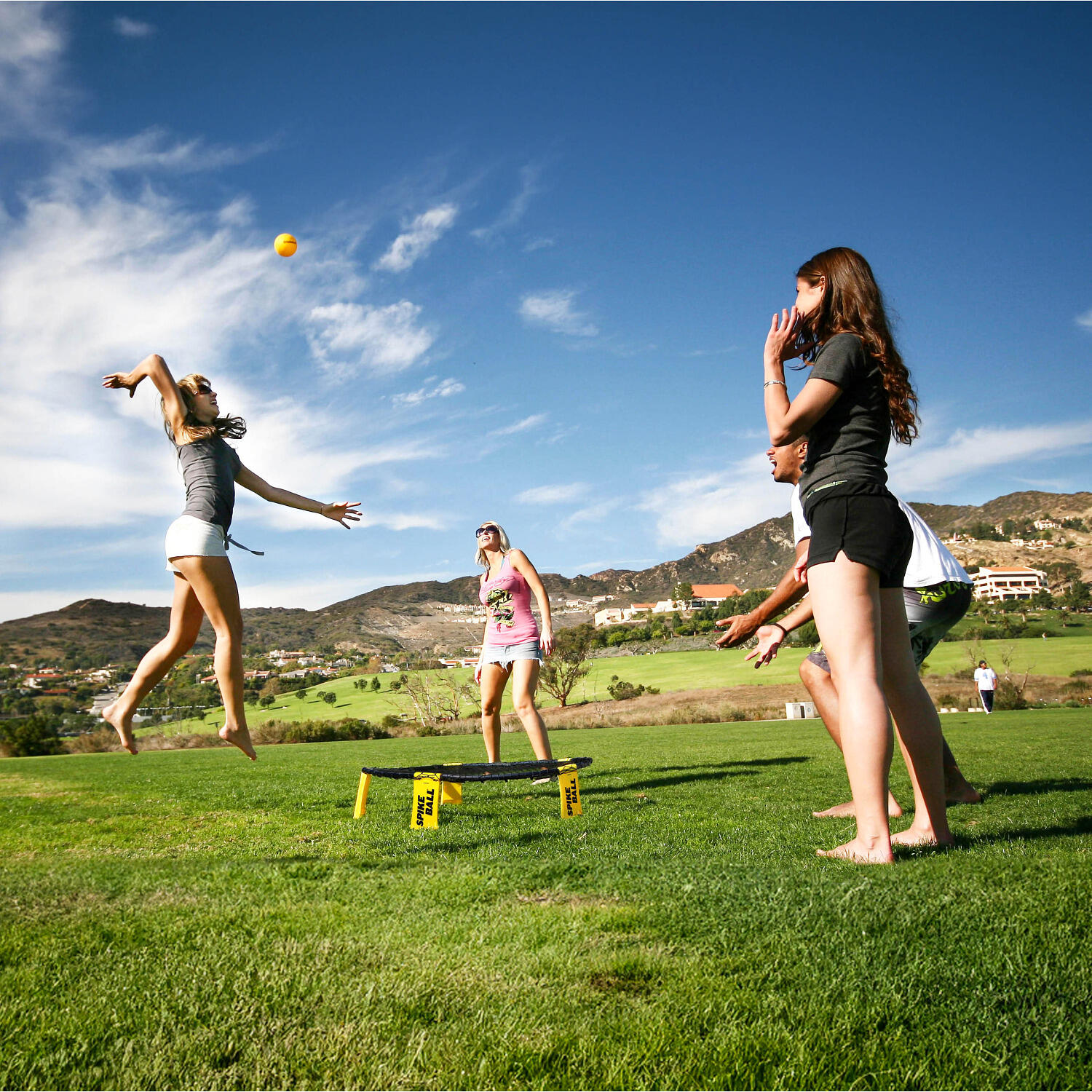 Spikeball Roundnet Set Standaard Zwart Geel 3/6