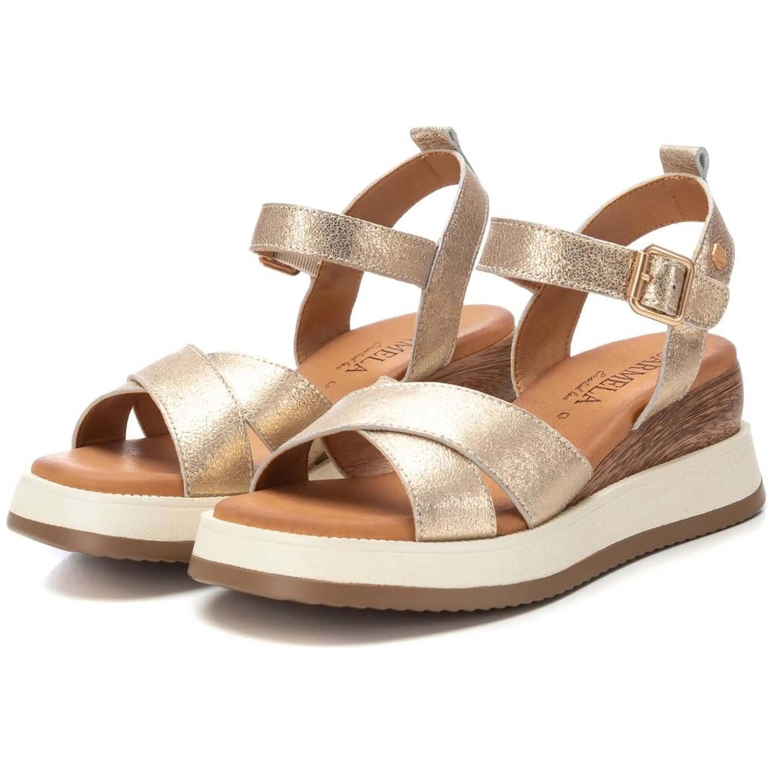 Sandalias Carmela modelo 161611-ORO para mulheres 4/4