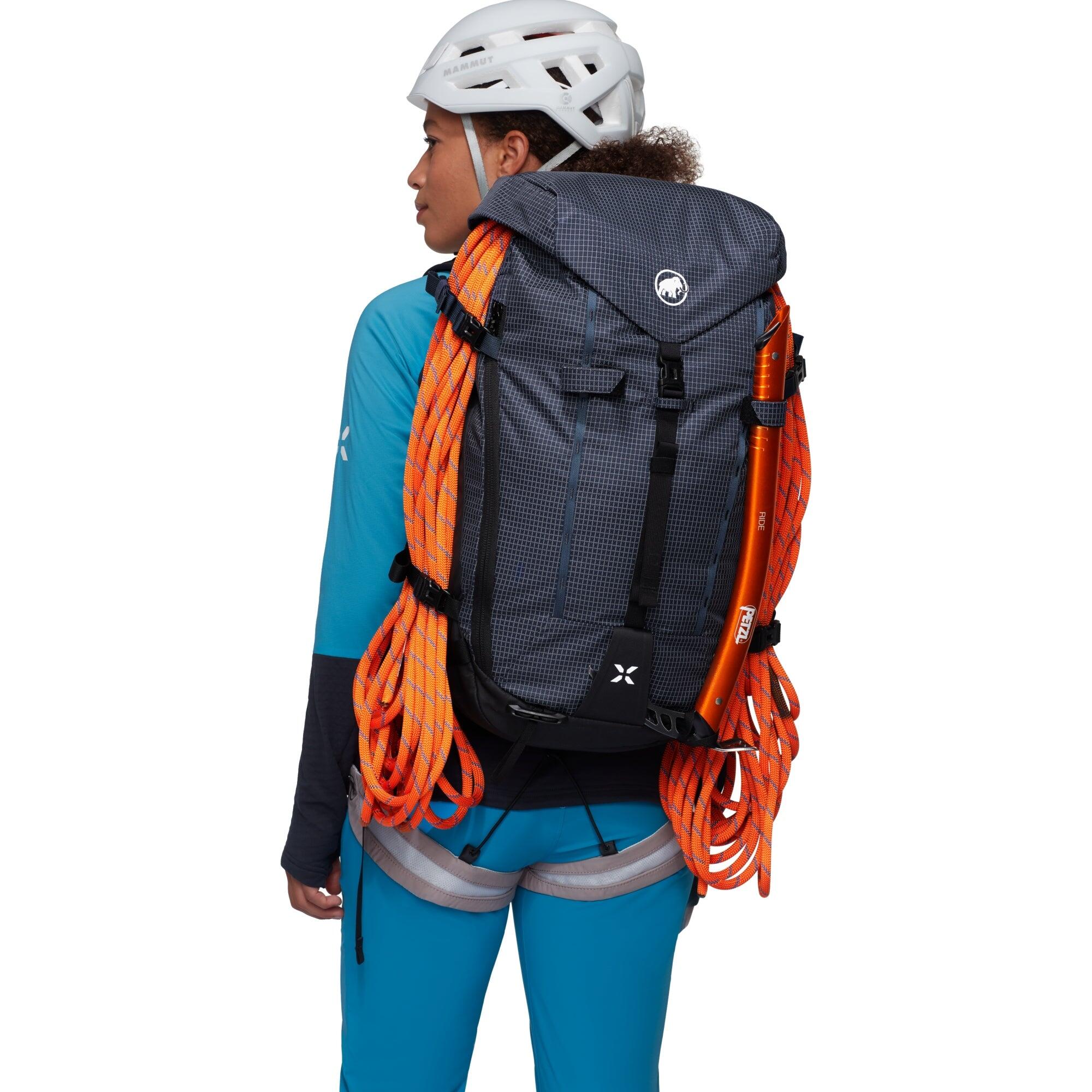 Sac à dos d'escalade Mammut Trion 38 W 38L léger recyclé roll top accès latéral 7/7