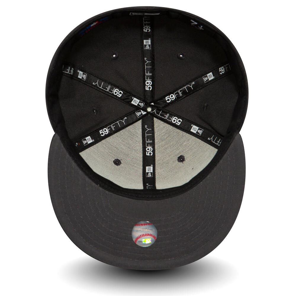 Casquette New Era  essential 59fifty New York Yankees 3/5