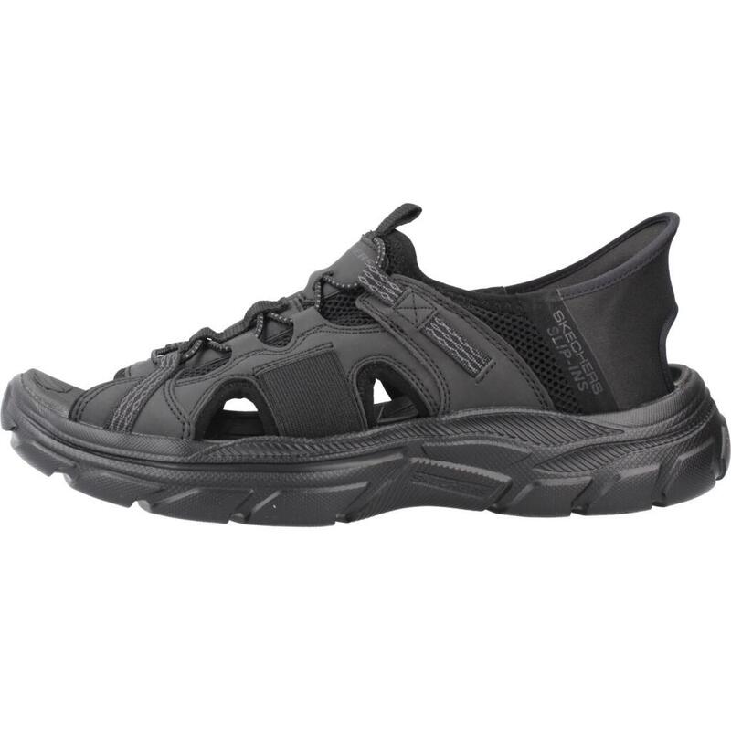 Sandály Skechers Model Slip-ins Revolted Ss Barva černý
