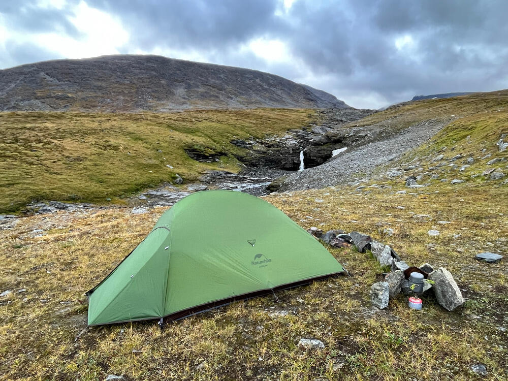Naturehike self standing waterproof 2 man tent 6/7