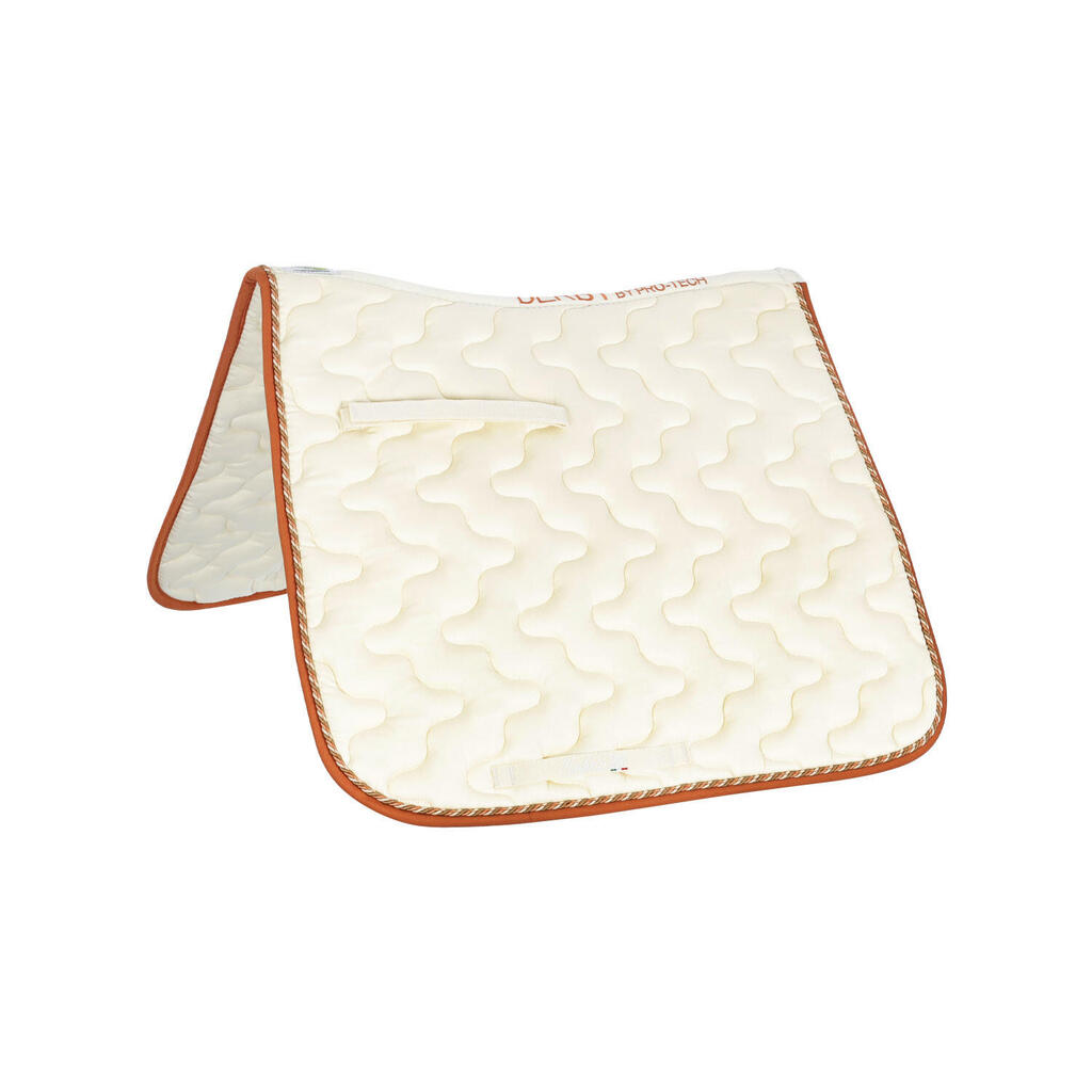 Dressage saddle pad with piping cord
