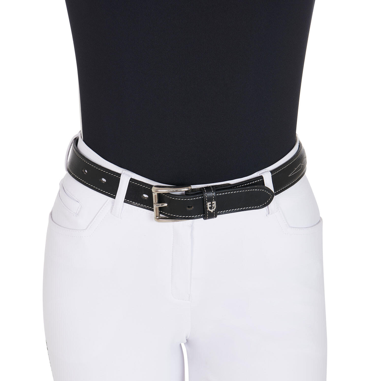 Ceinture en cuir avec broderies blanches et noires 6/7