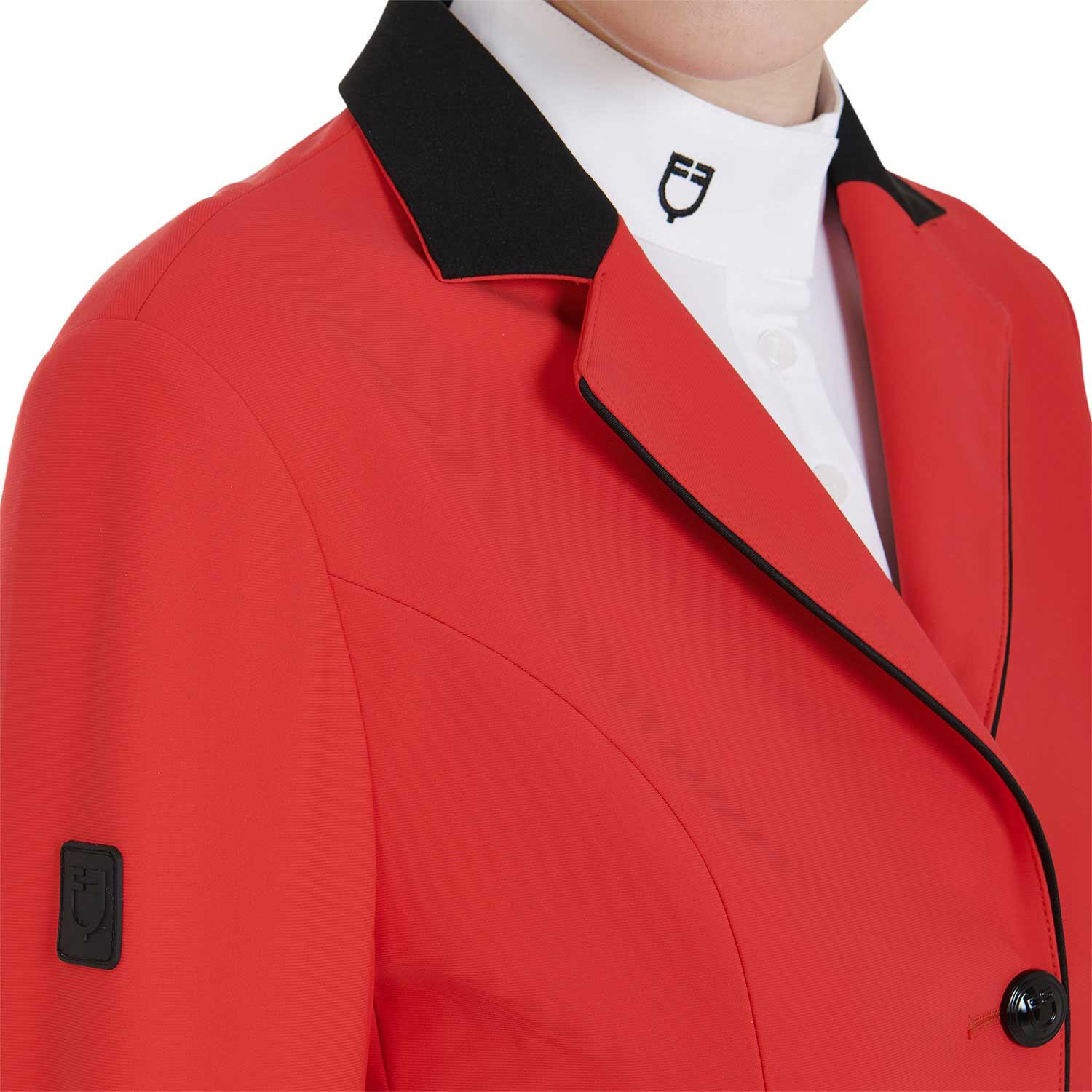 Chaqueta de mujer para concurso tres botones 3/4
