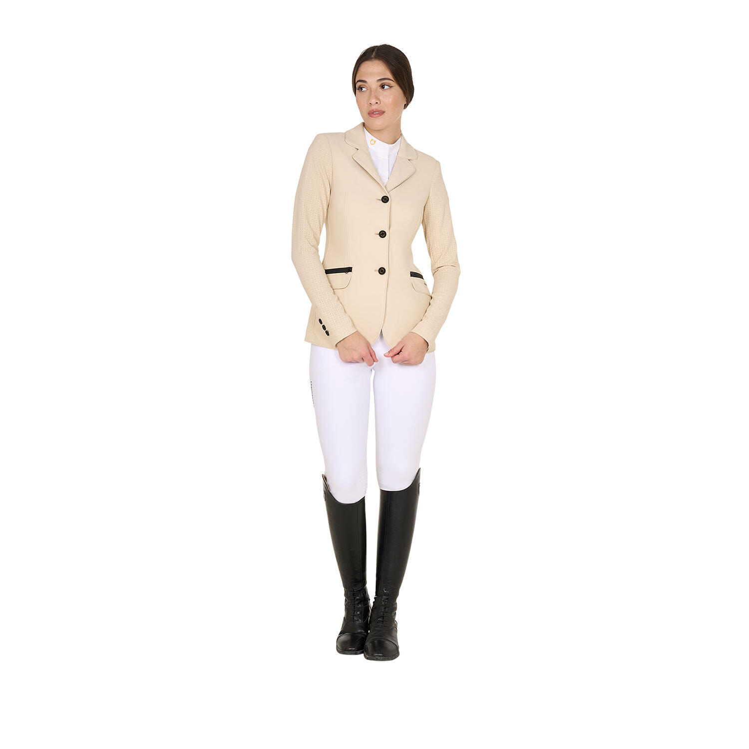 Chaqueta mujer de concurso tres botones perforada 6/6