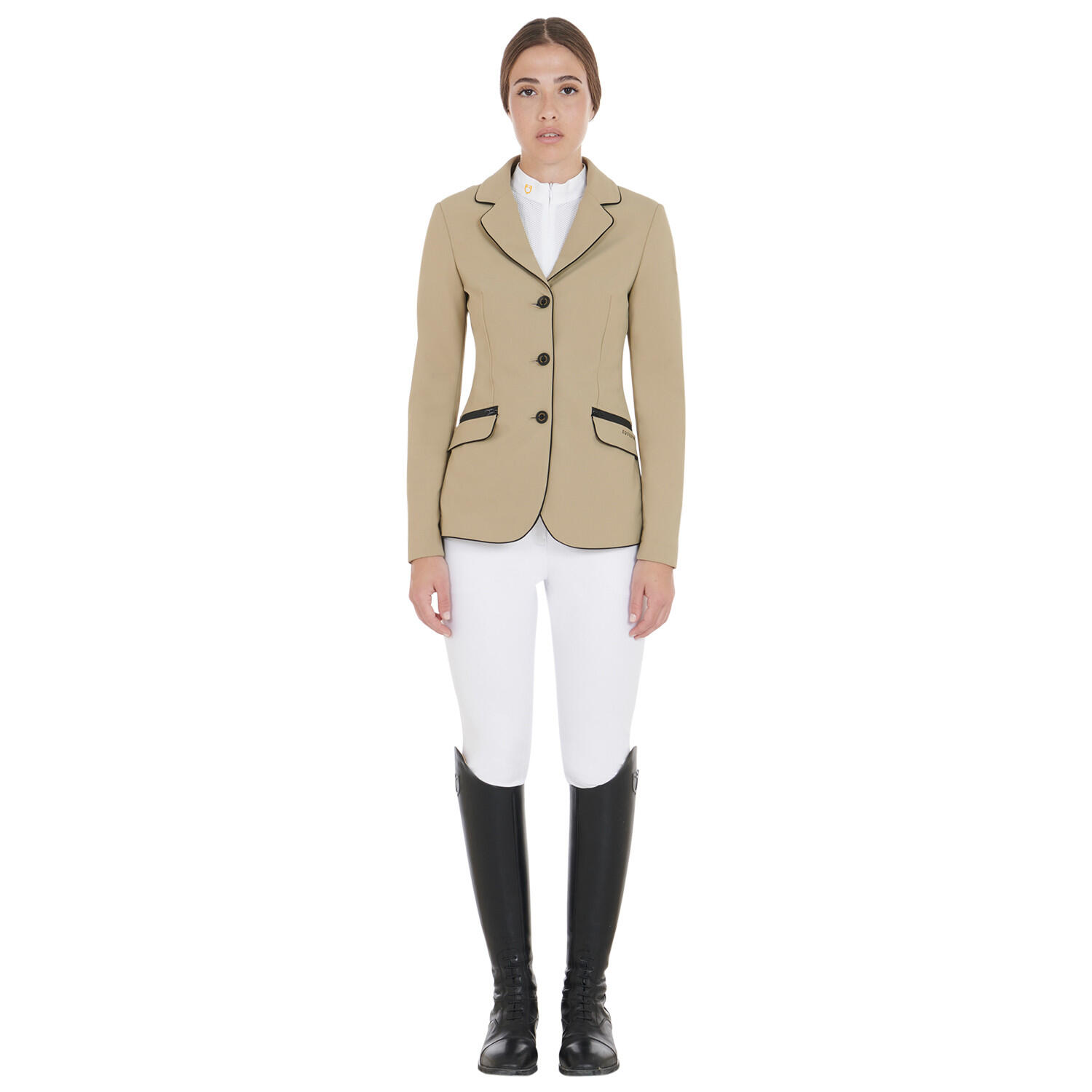 Chaqueta de mujer para concurso en tejido técnico 6/6