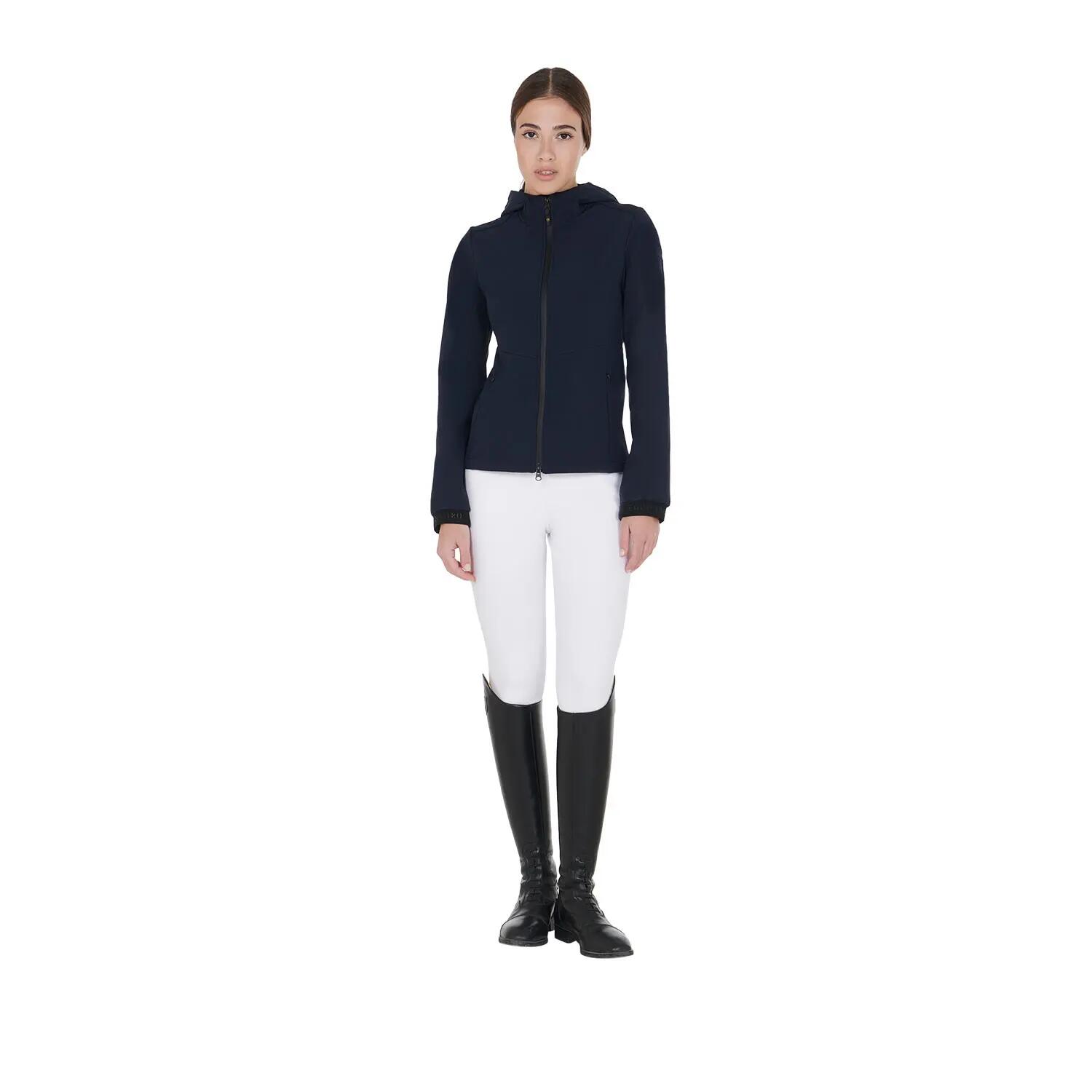 Jaqueta softshell feminina slim fit com bolsos embutidos 5/6