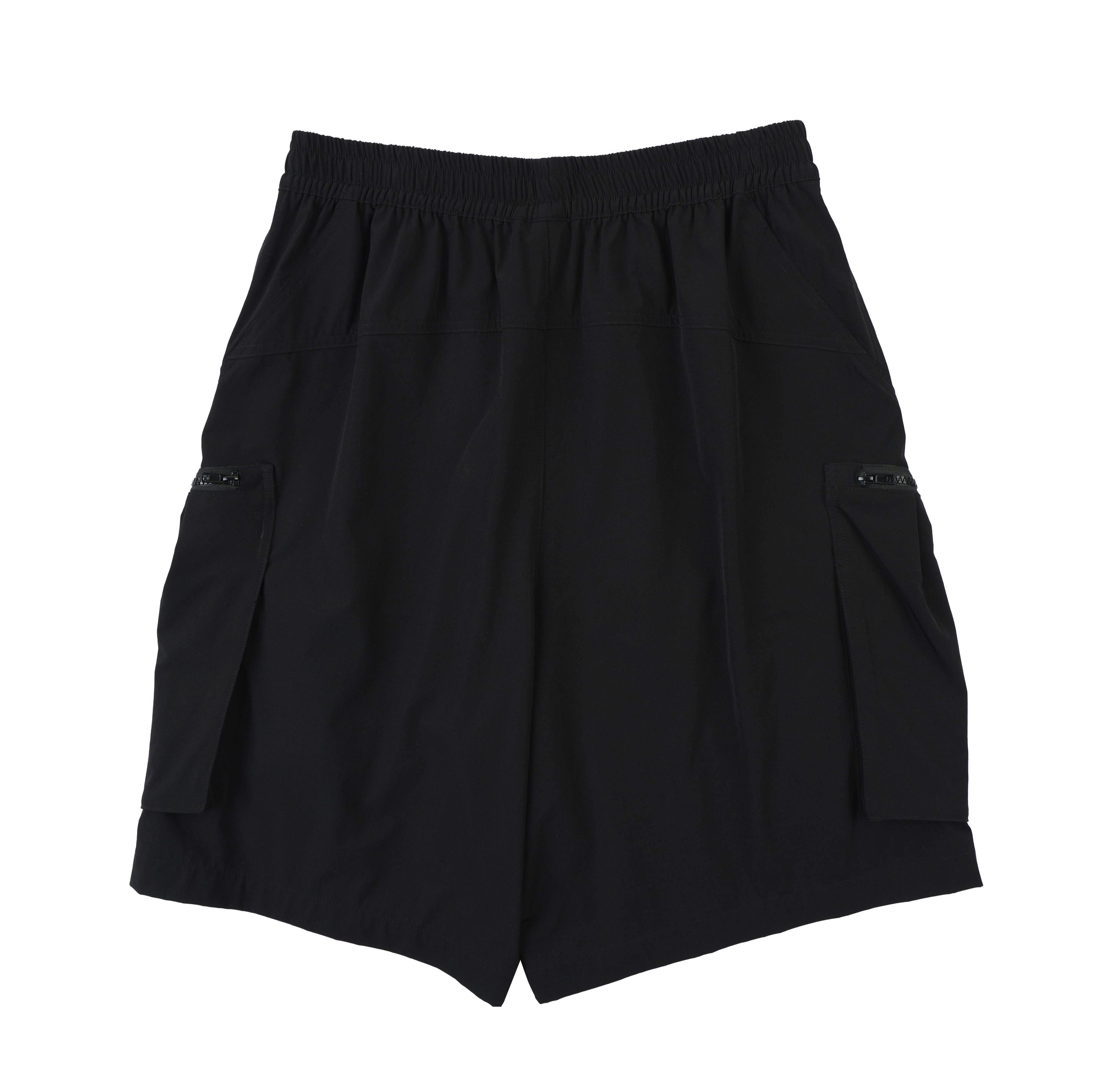 Unisex cargo shorts with large pockets - NC-Black (76251522-20)