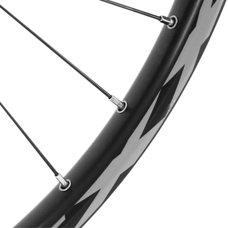 Roue tubeless blocage disque avant Velox Shimano Acera M3050 4/4