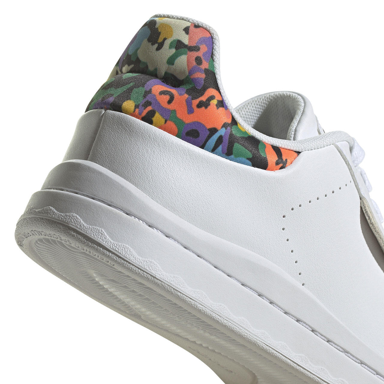 Buty damskie adidas Court Silk 5/6