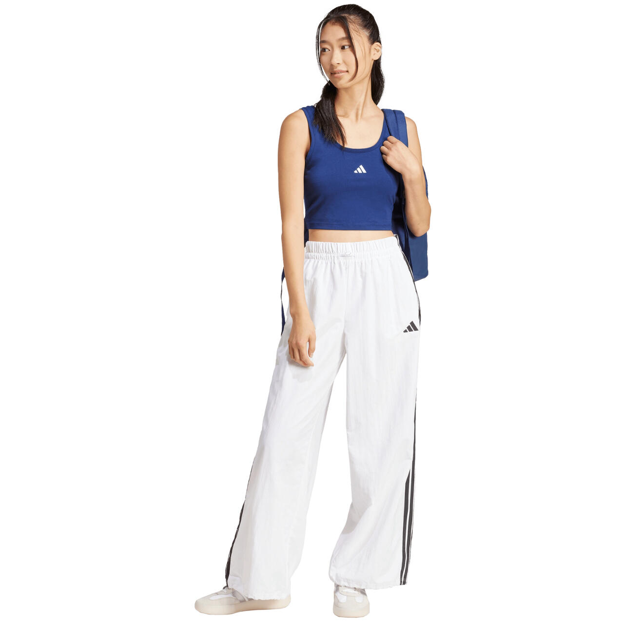 Koszulka damska adidas Essentials Small Logo Cotton Lifestyle Tank 6/7