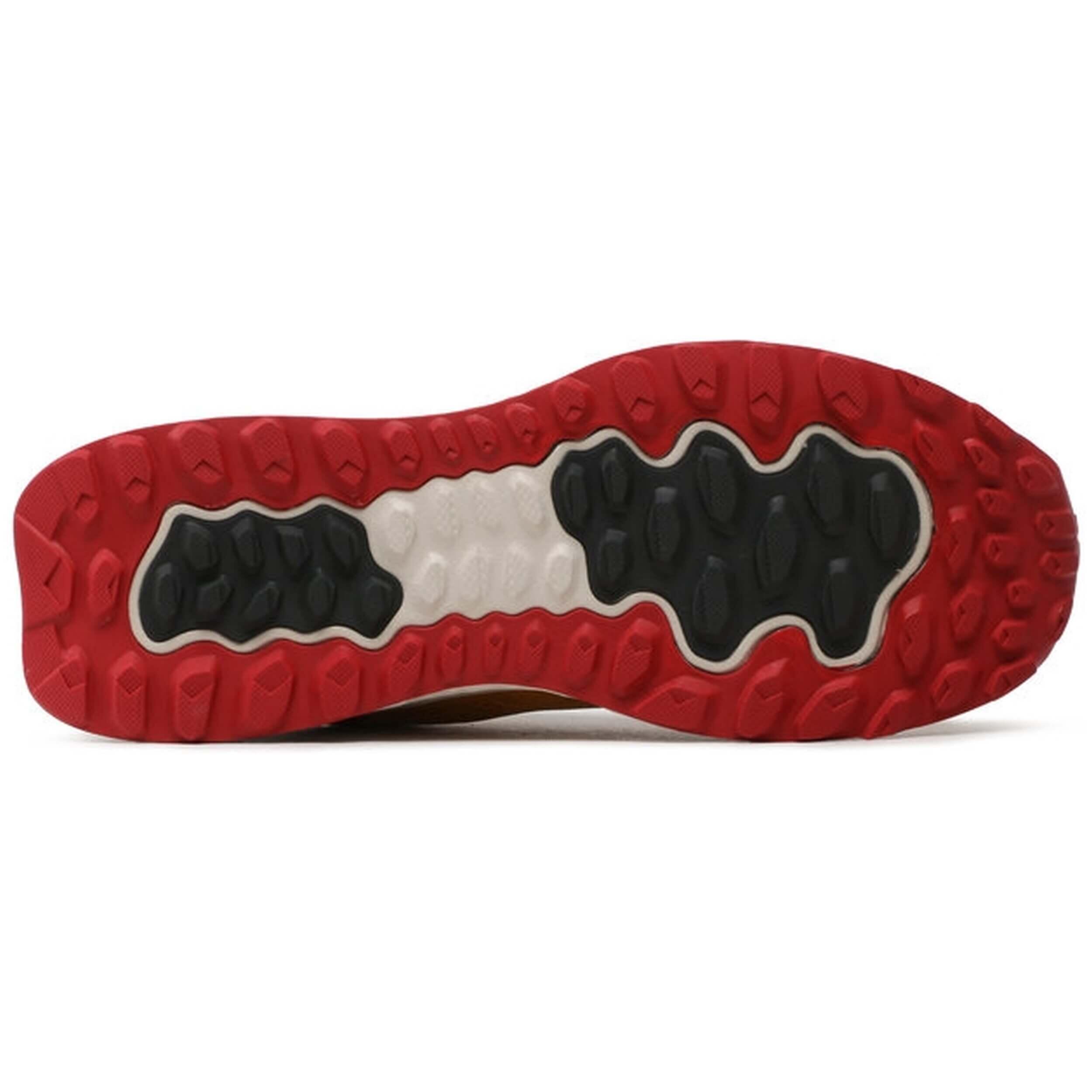 Sapatilhas New balance modelo MTGARORY para homem 4/5