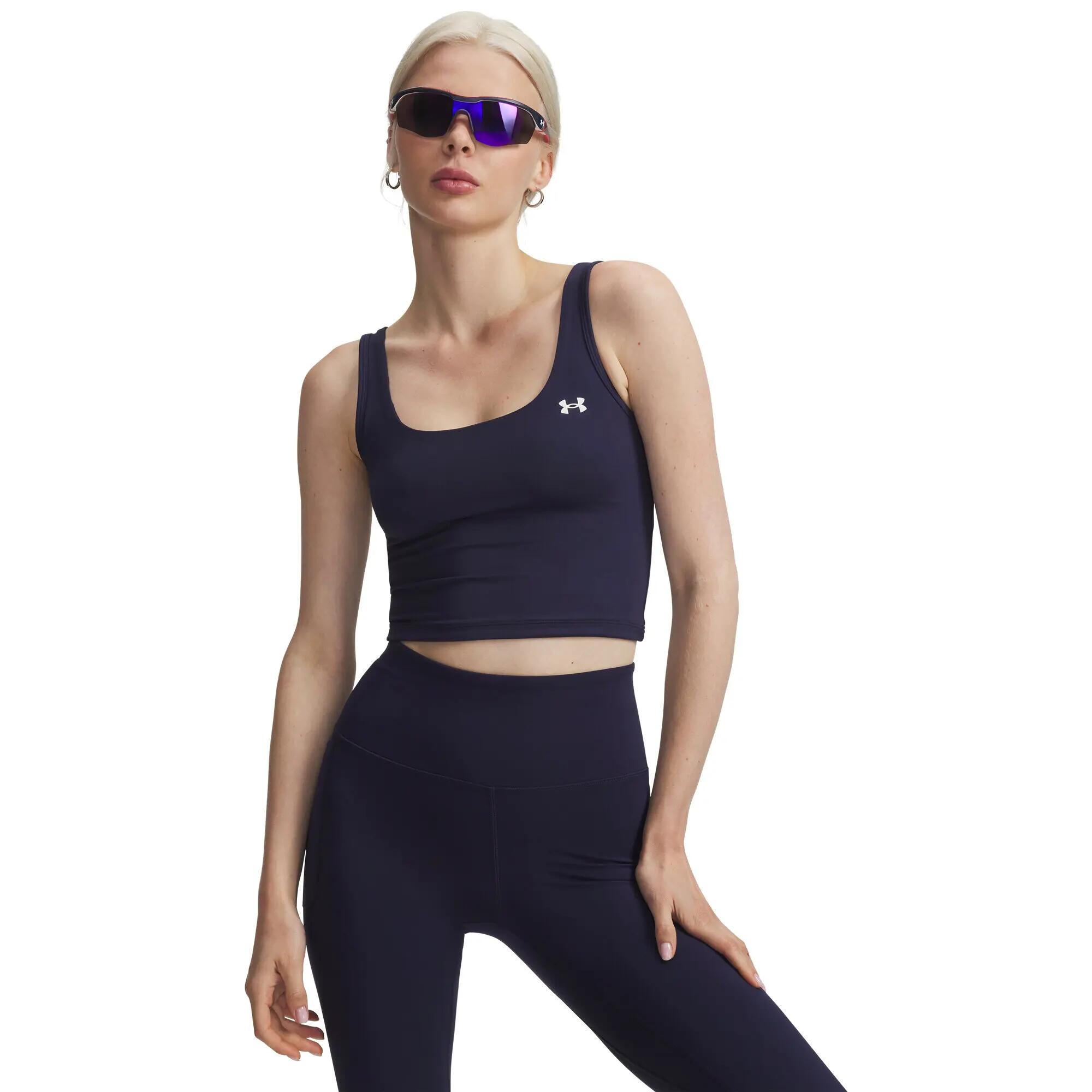 UNDER ARMOUR picture