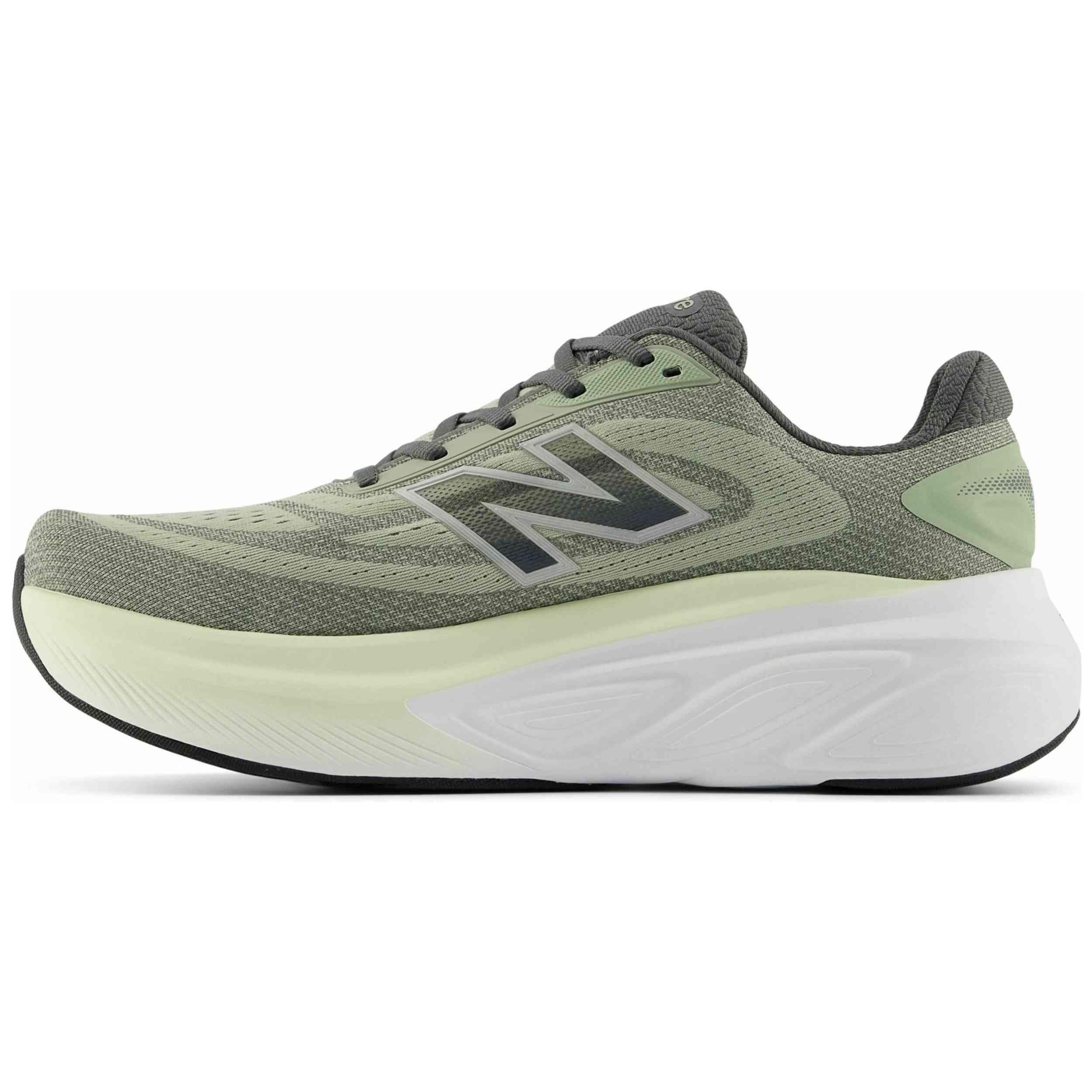 NEW BALANCE picture