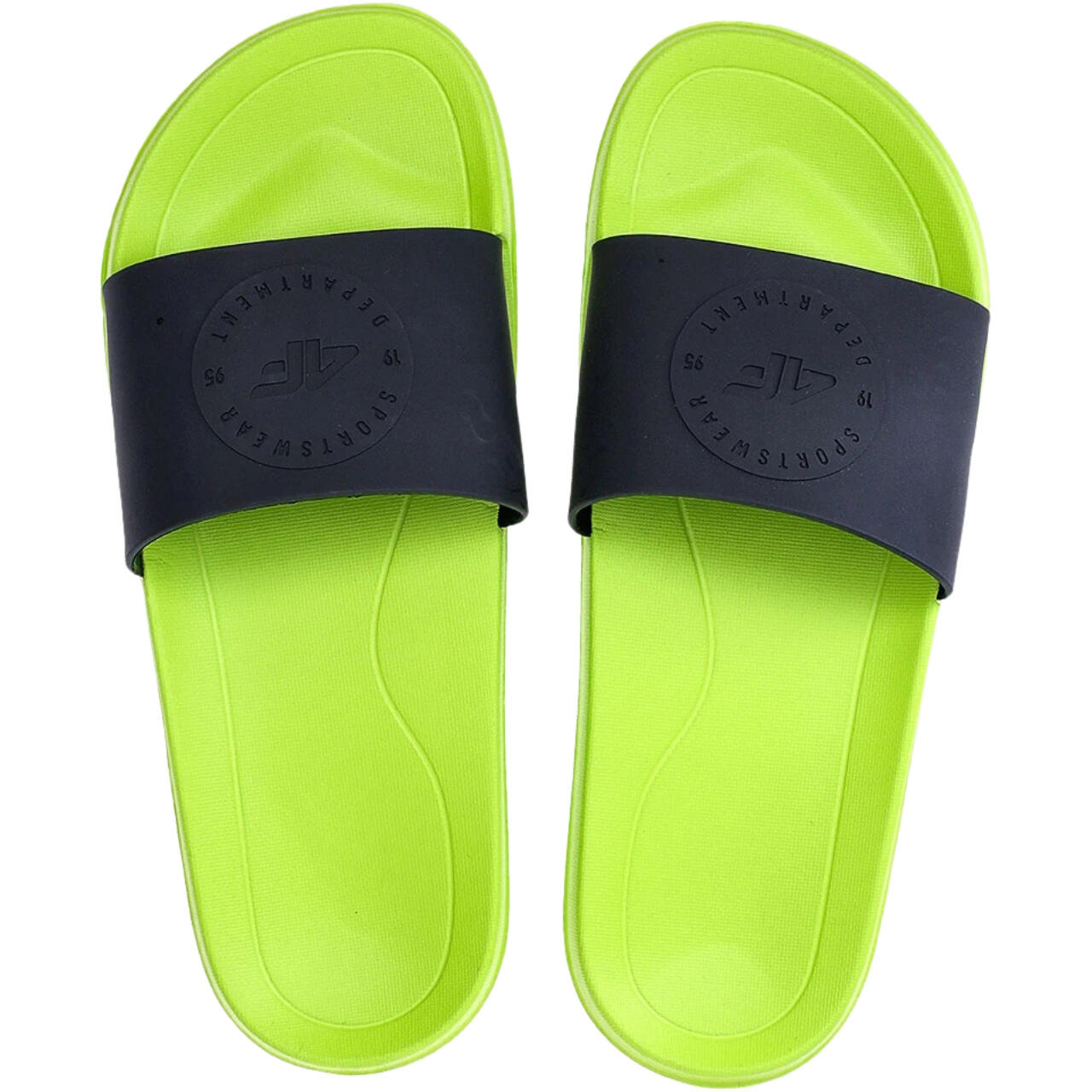 4F M47A herenslippers groen 3/5