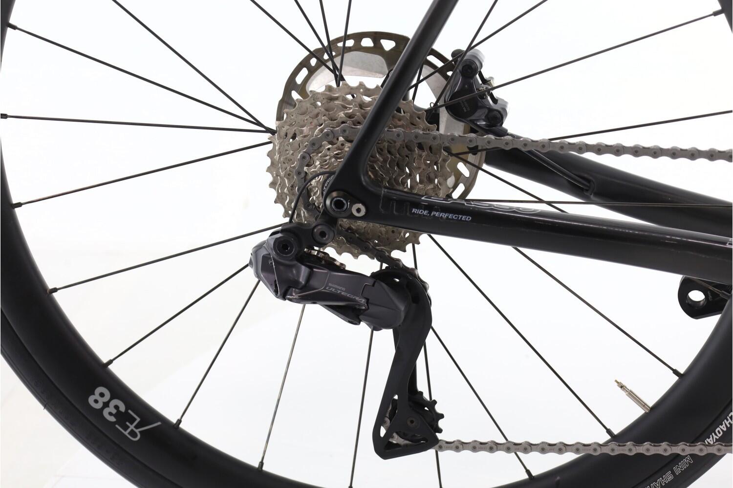 Vélo de route reconditionné · Basso Diamante Di2 12V · Très bon état 3/8