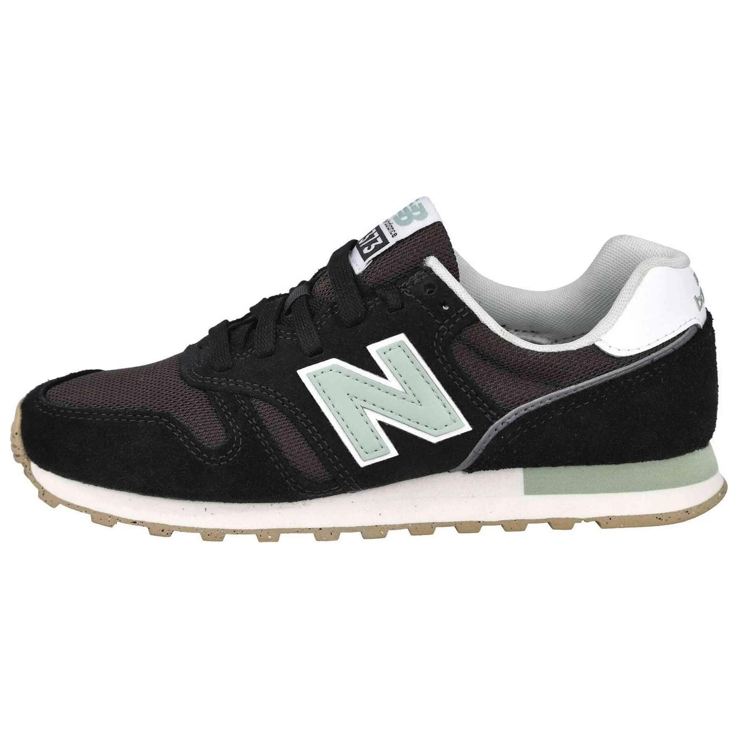 NEW BALANCE picture