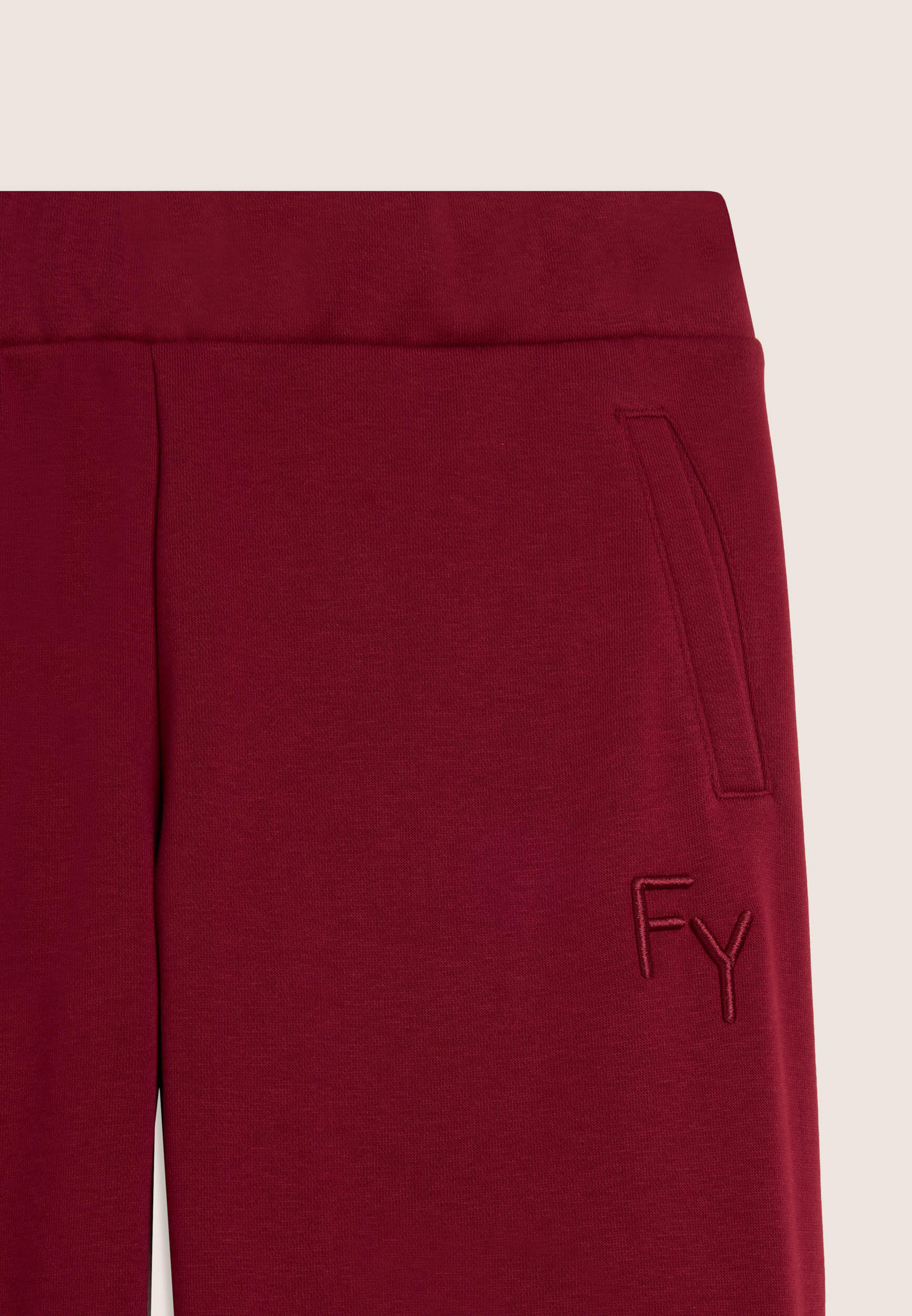 Pantalón recto deportivo con bordado calado 3/3