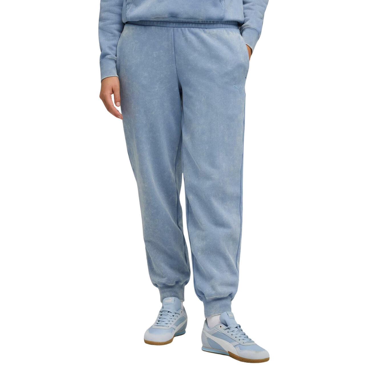 BLAU / jeansblau