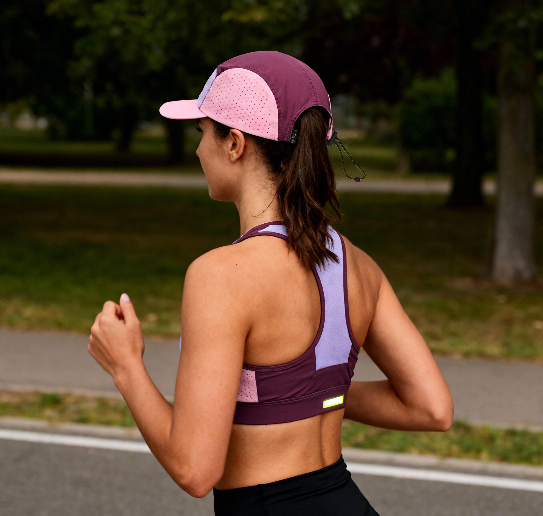 Casquette de Running Mauve – Ultra légère, Respirante et Séchage Rapide 4/5