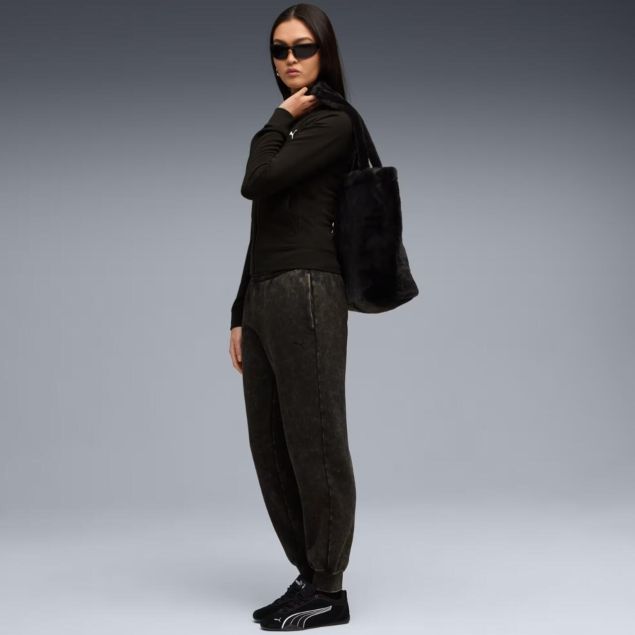 Puma ESS Elevated Comfort Wash Sweatpants voor dames 5/6