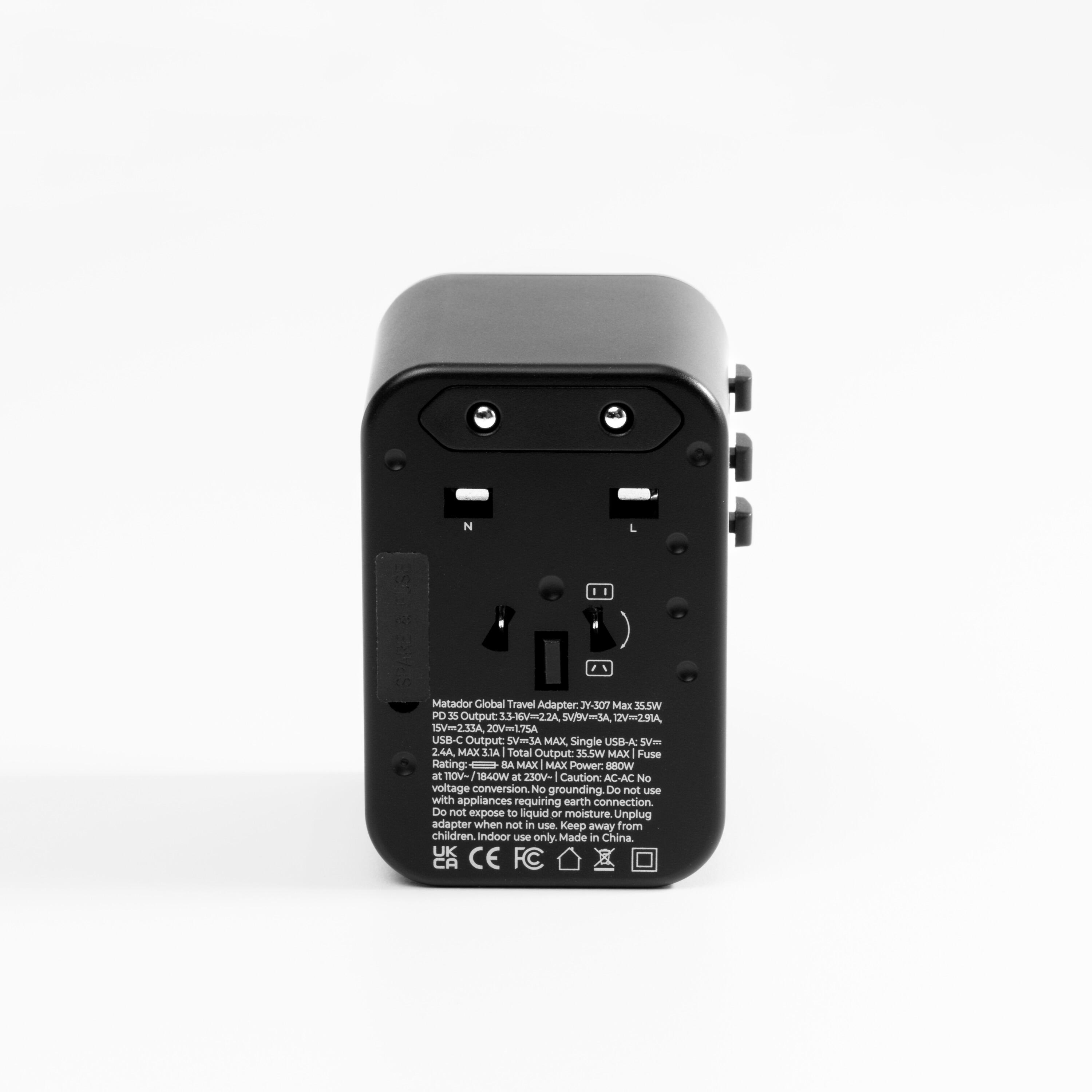 Matador Global Travel Adapter schwarz 6/7