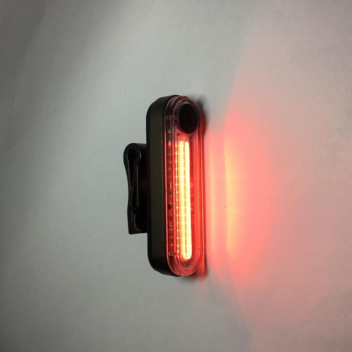 Far inteligent Carsons 400 lumeni, stop spate 100lm, reincarcabile USB