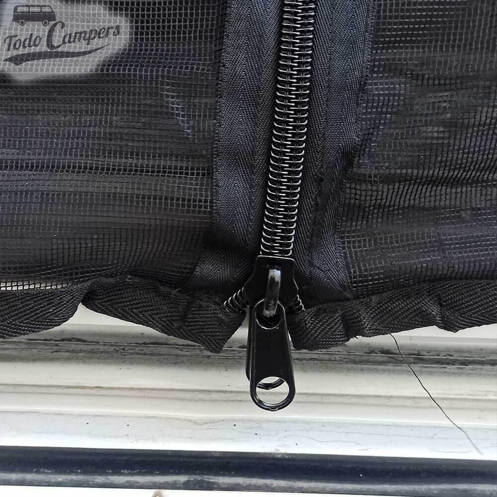 Mosquitera con imanes para puerta lateral de Volkswagen T5, T6 y T6.1 5/6