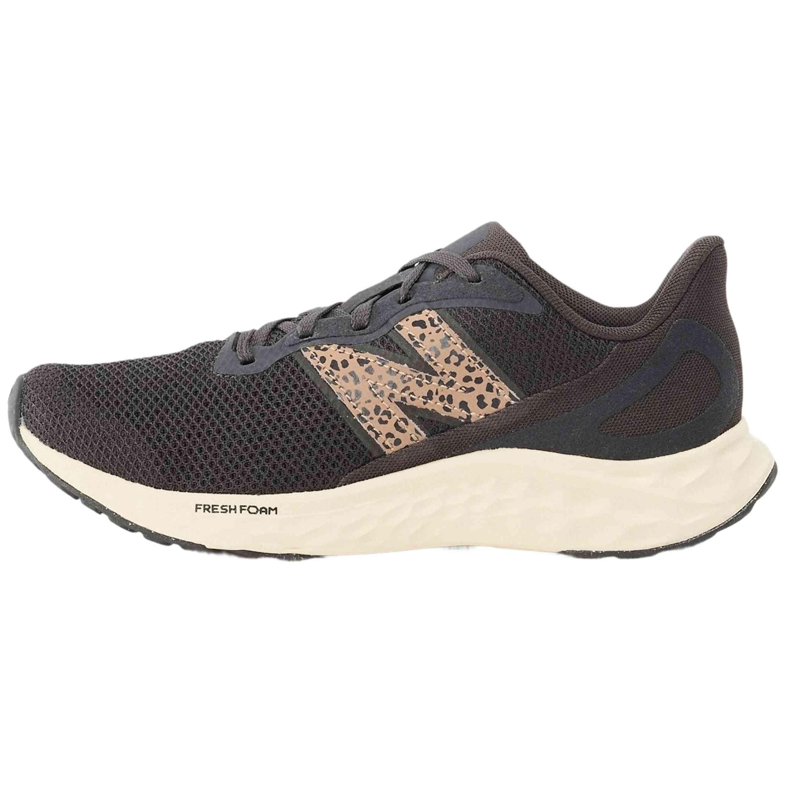 NEW BALANCE picture