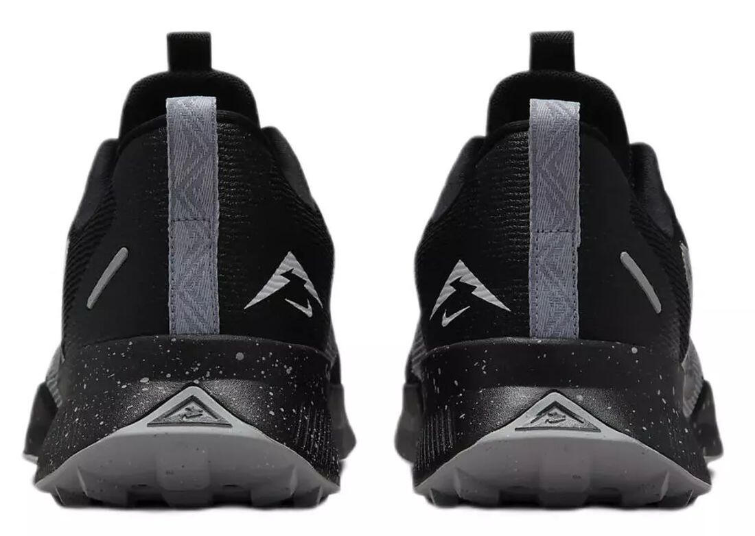 Buty sportowe damskie Nike Juniper Trail 3 5/7