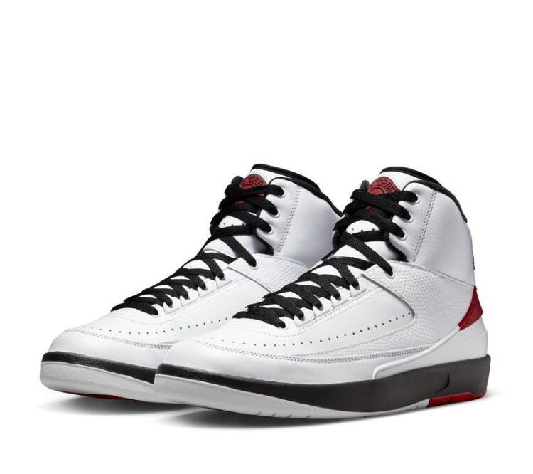 Jordan 2 Retro OG Chicago (2022) 5/5
