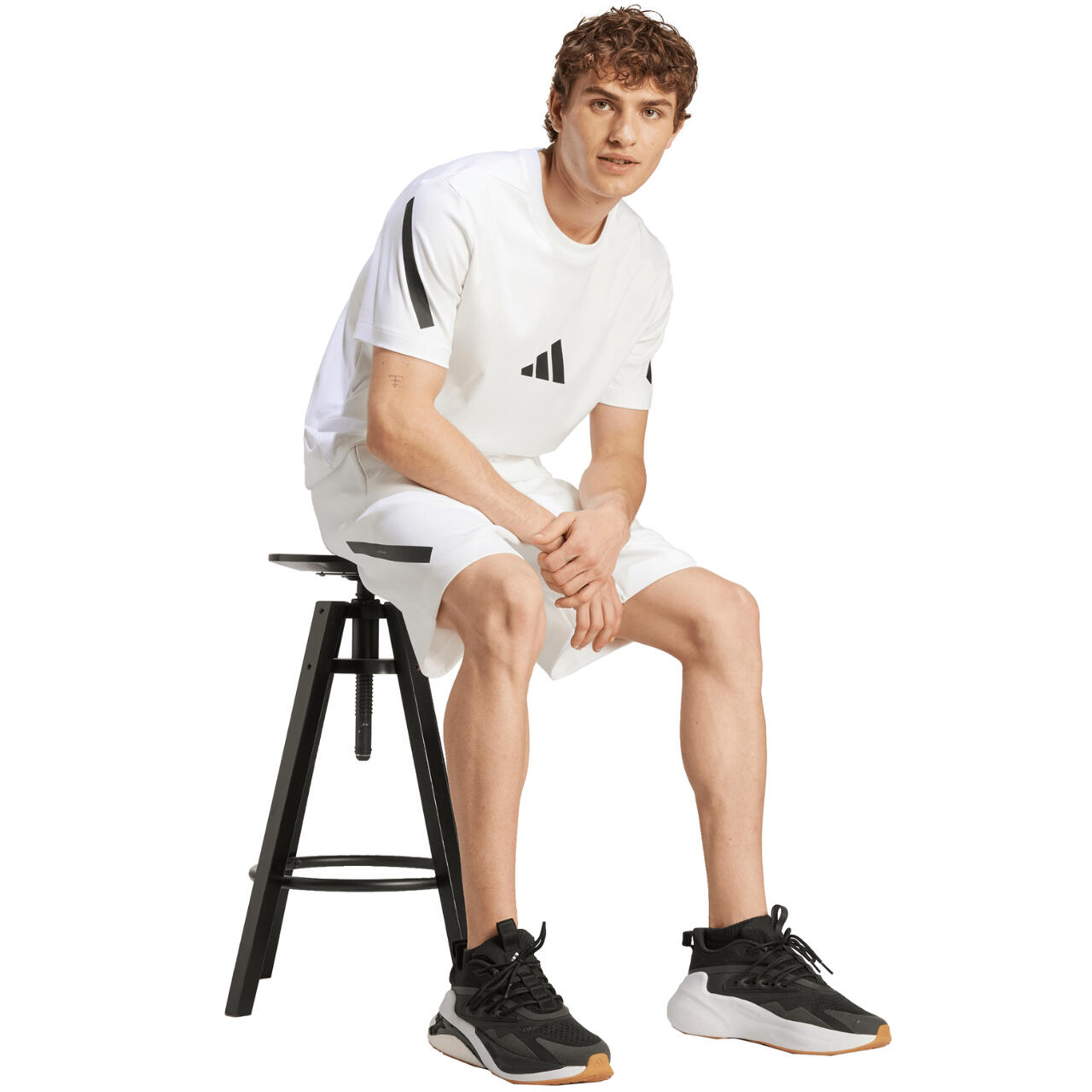 Pantalones cortos de hombre adidas Z.N.E. 6/7