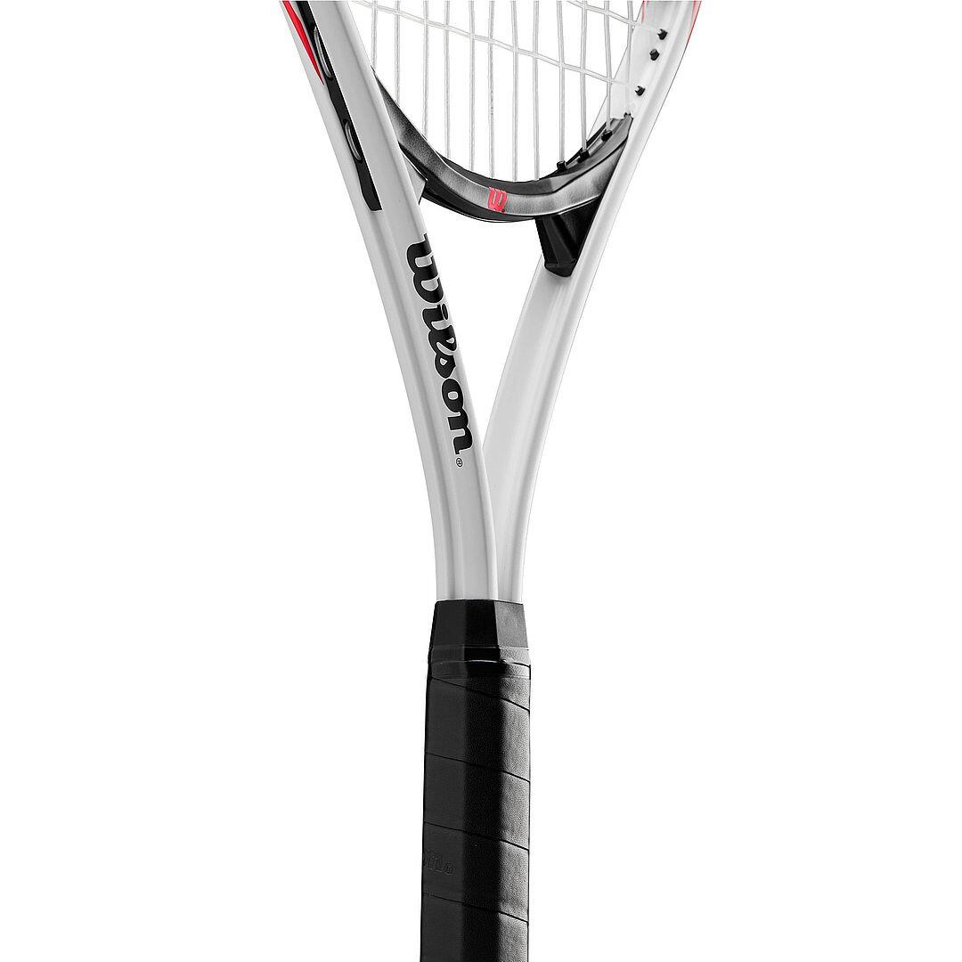 Test : raquette de tennis Wilson Professionnel Grip 3-4 3/8 – Court central Test : raquette de tennis Wilson Professionnel Grip 3-4 3/8 – Court central