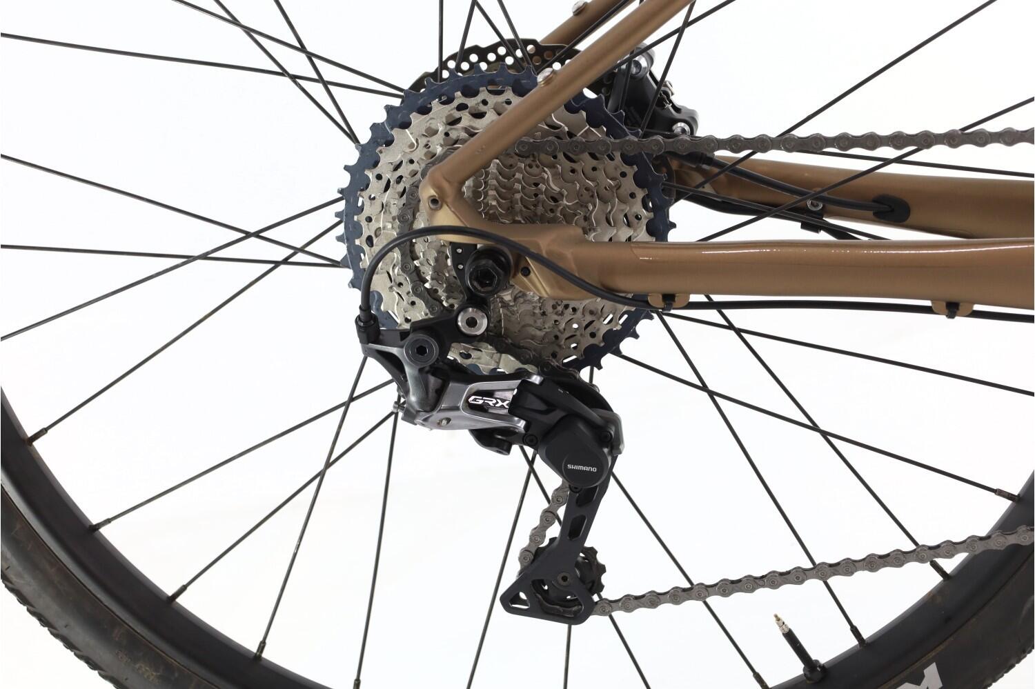 Bici gravel ricondizionata ·  Grade AMP · Ottimo stato 3/8